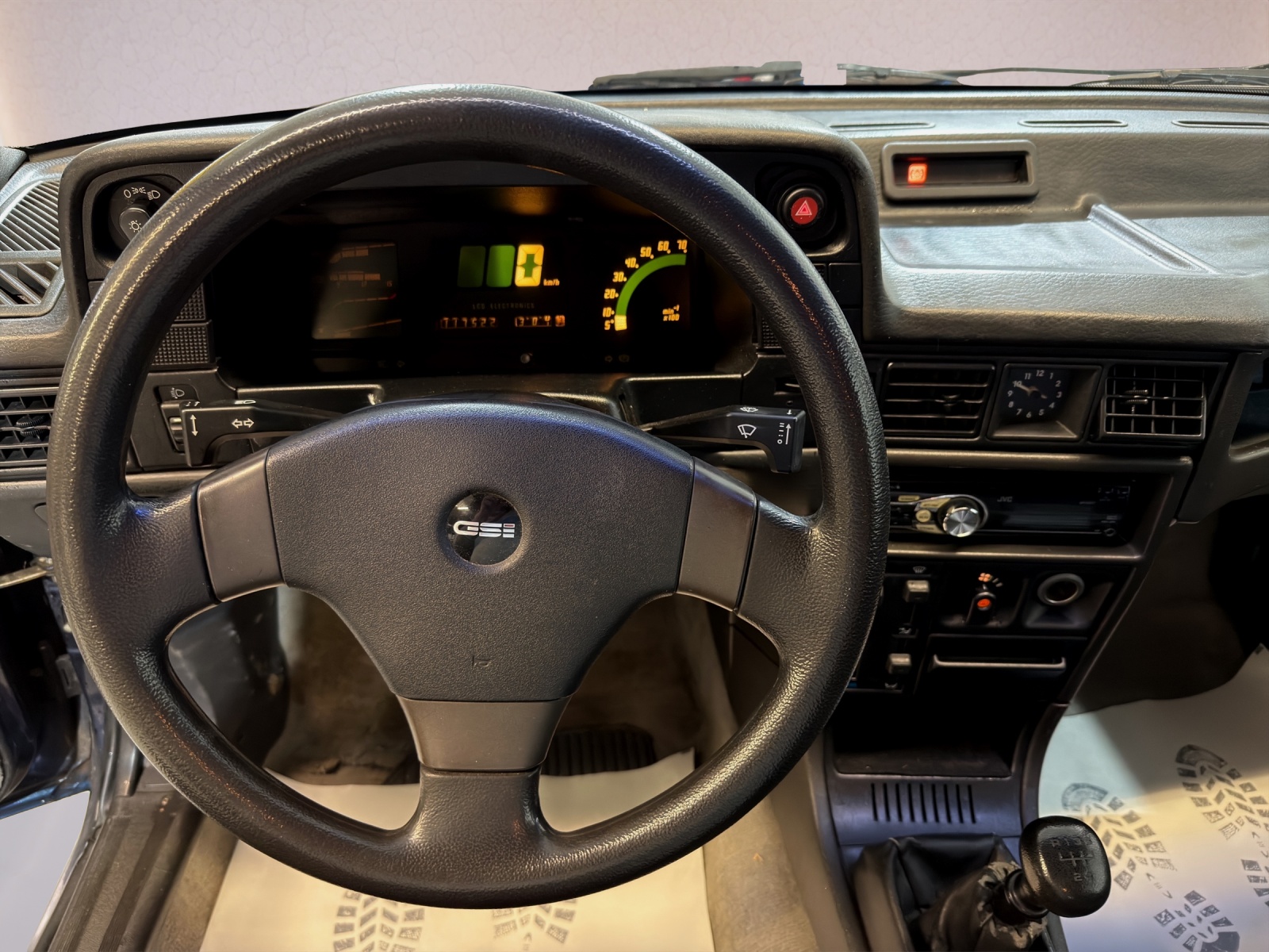 OPEL Kadett GSI 2.0i Cabriolet-image-16
