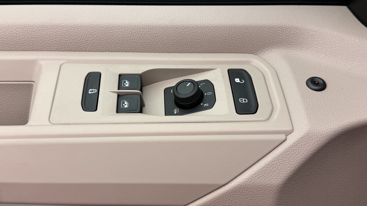 VW Multivan 1.5 eHybrid 4Motion DSG-image-8
