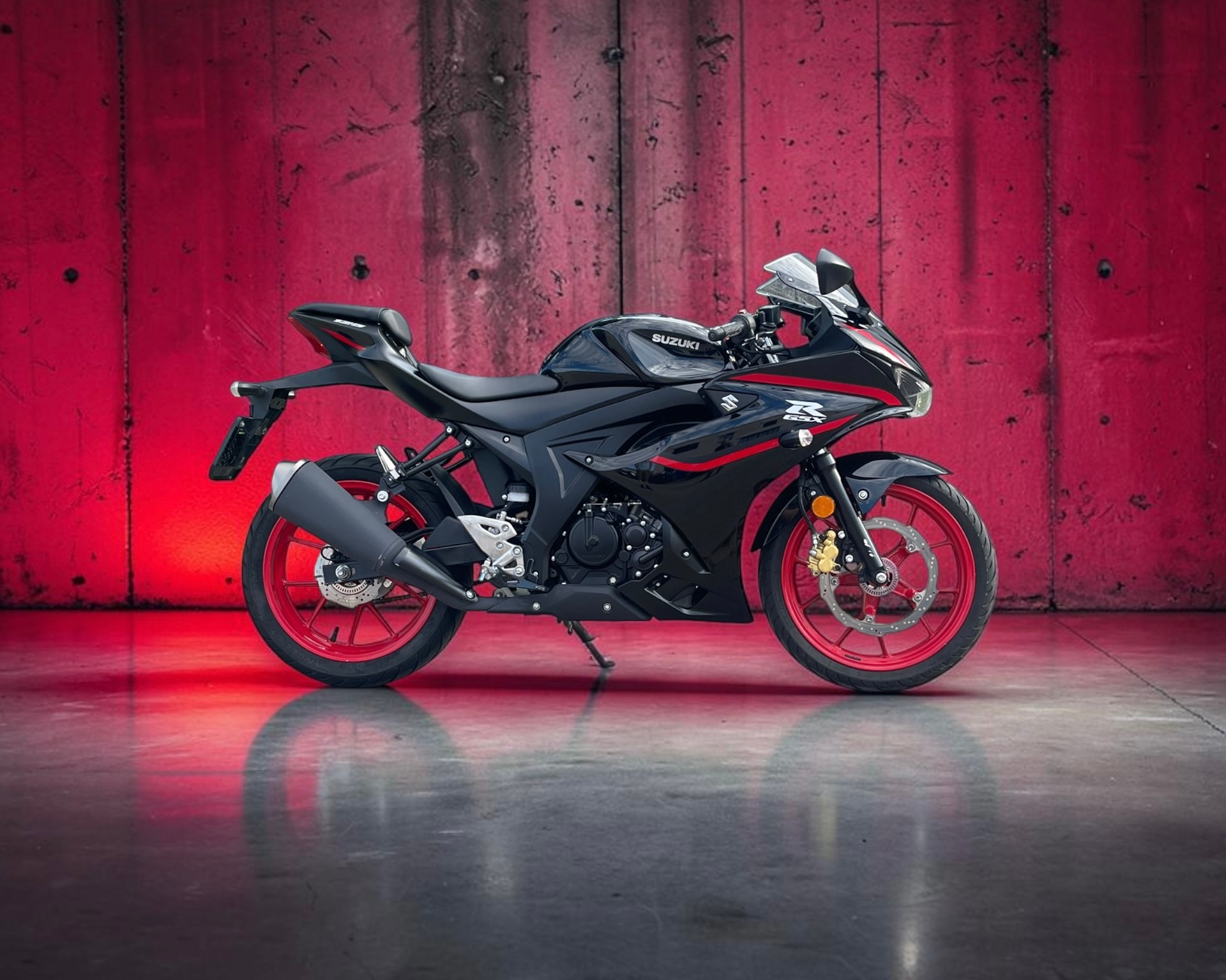 SUZUKI GSX-R 125-image-0