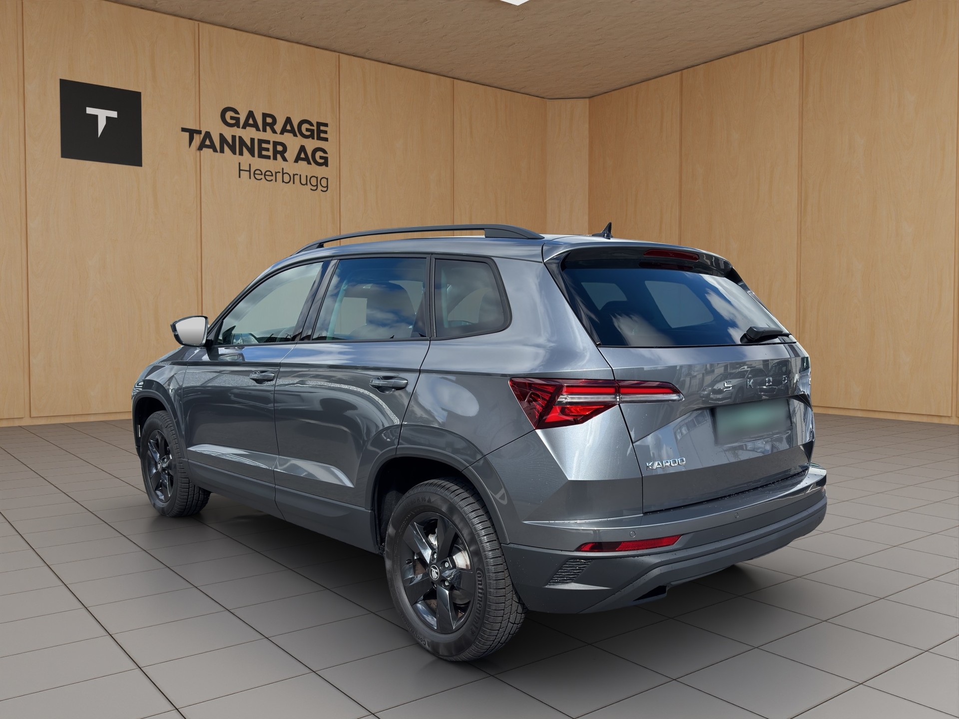 SKODA Karoq 1.5 TSI Dynamic DSG-image-5