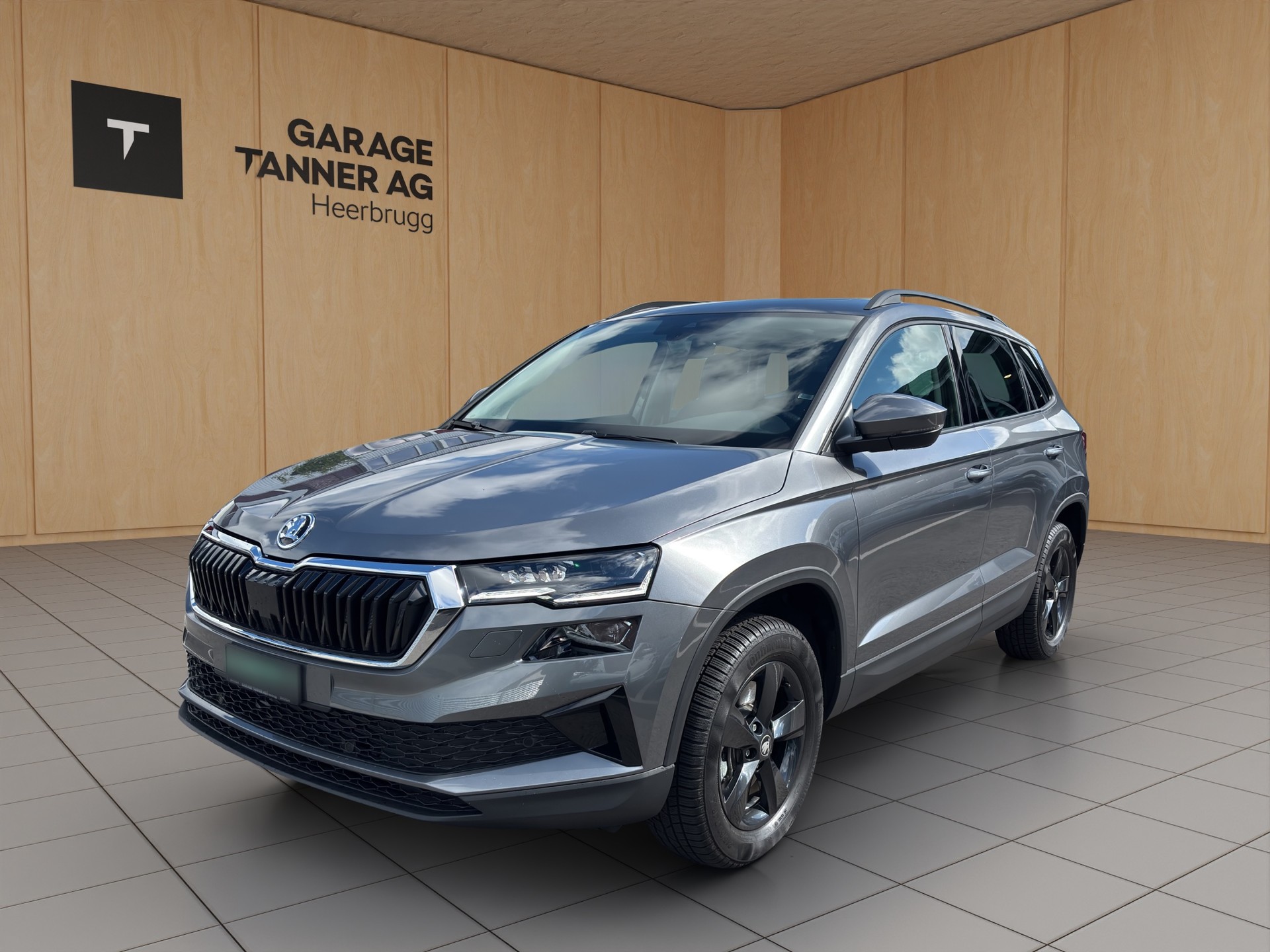 SKODA Karoq 1.5 TSI Dynamic DSG