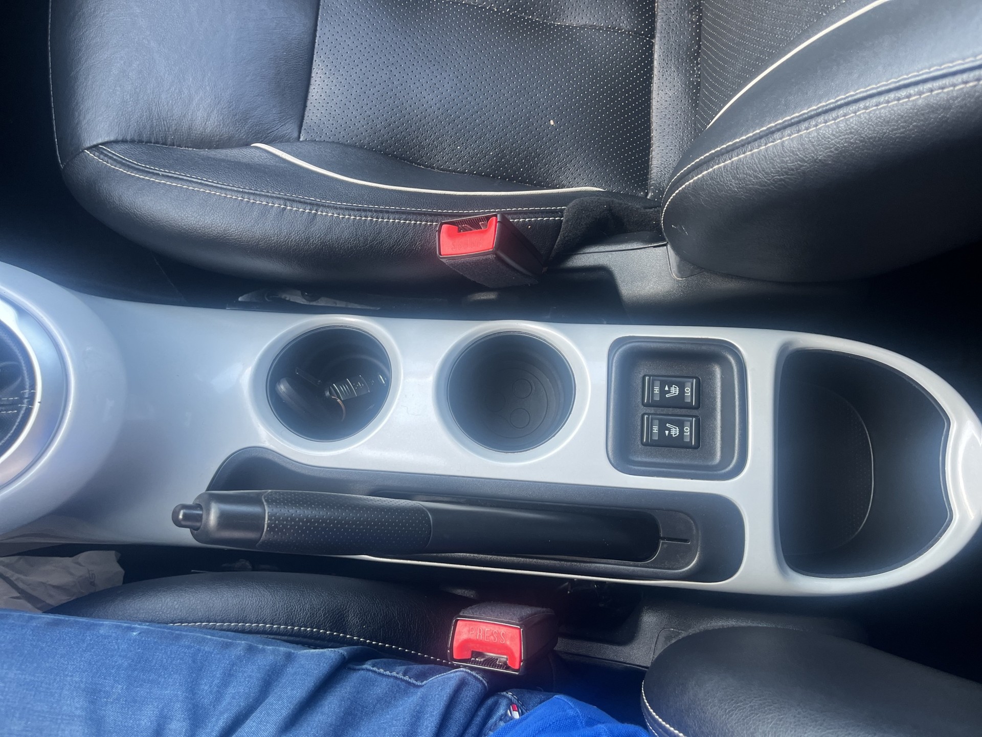 NISSAN JUKE-image-12