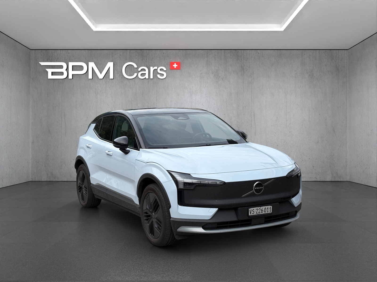VOLVO EX30 Cross Country E60 69kWh Twin Performance AWD-showroom-element-2