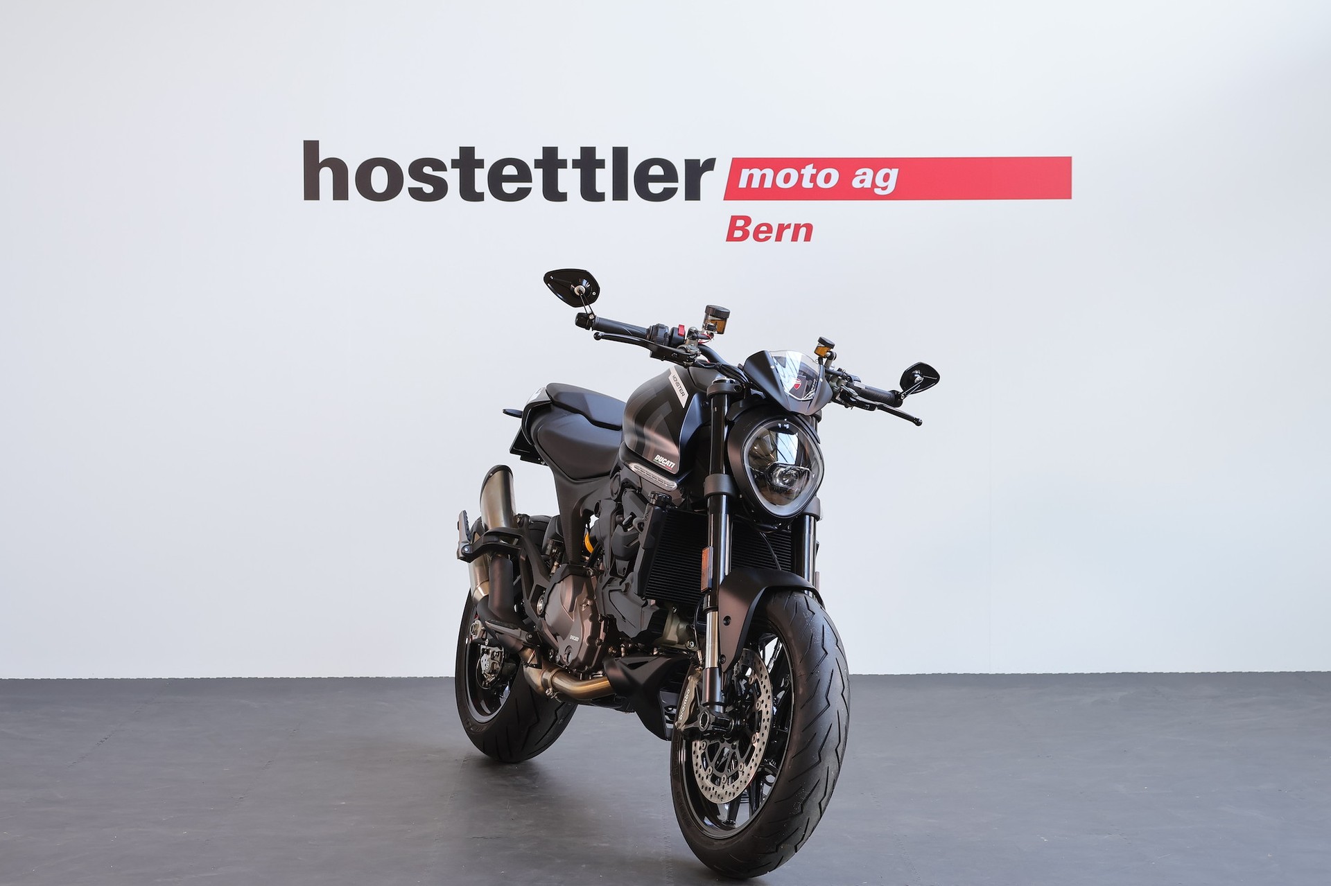 DUCATI Monster +-image-0