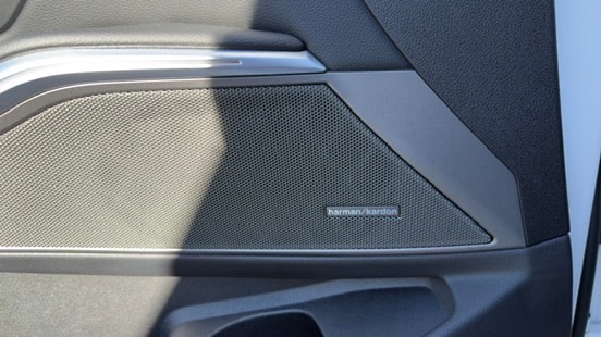 BMW M340i xDrive 48V Steptronic-image-14