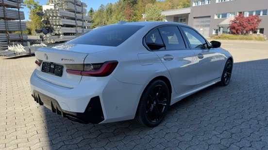 BMW M340i xDrive 48V Steptronic-image-4