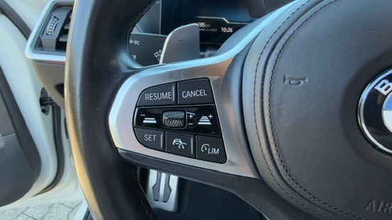 BMW M340i xDrive 48V Steptronic-image-10