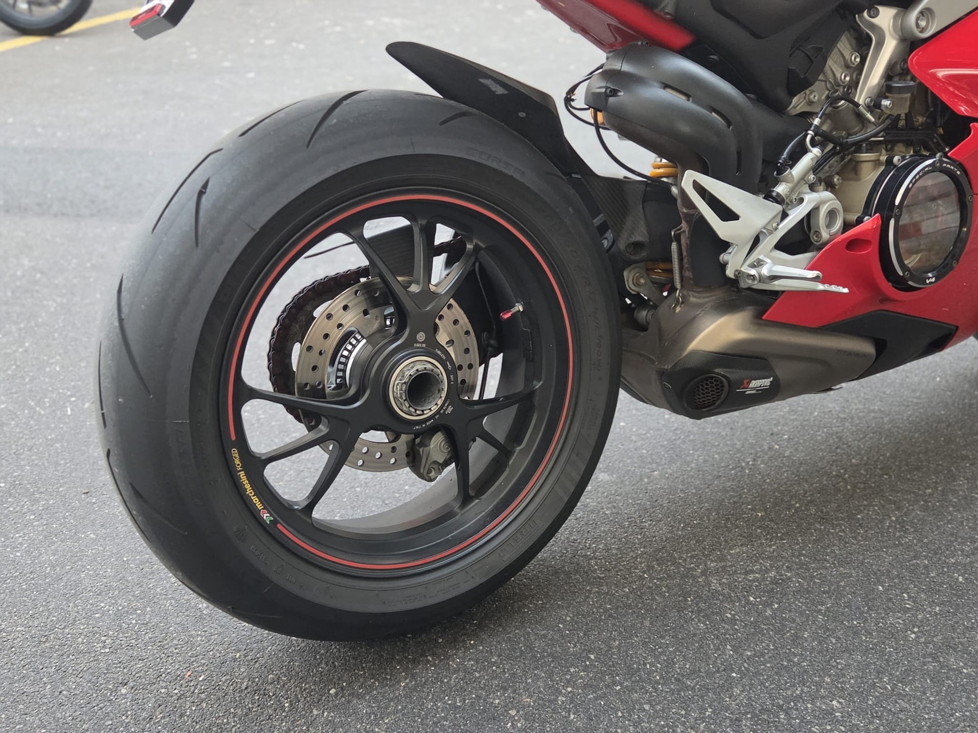 DUCATI Panigale 1103 V4 S-image-9