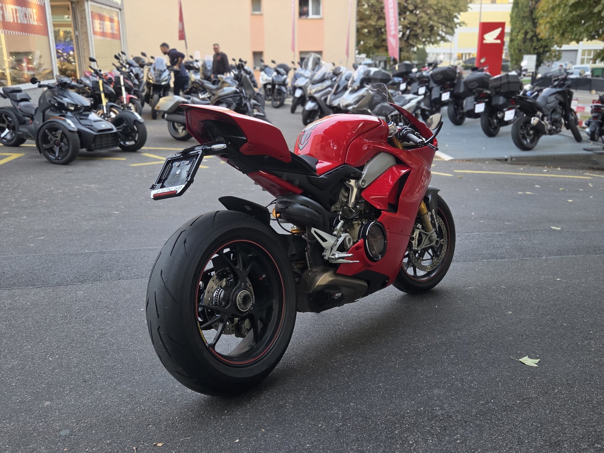 DUCATI Panigale 1103 V4 S-image-6