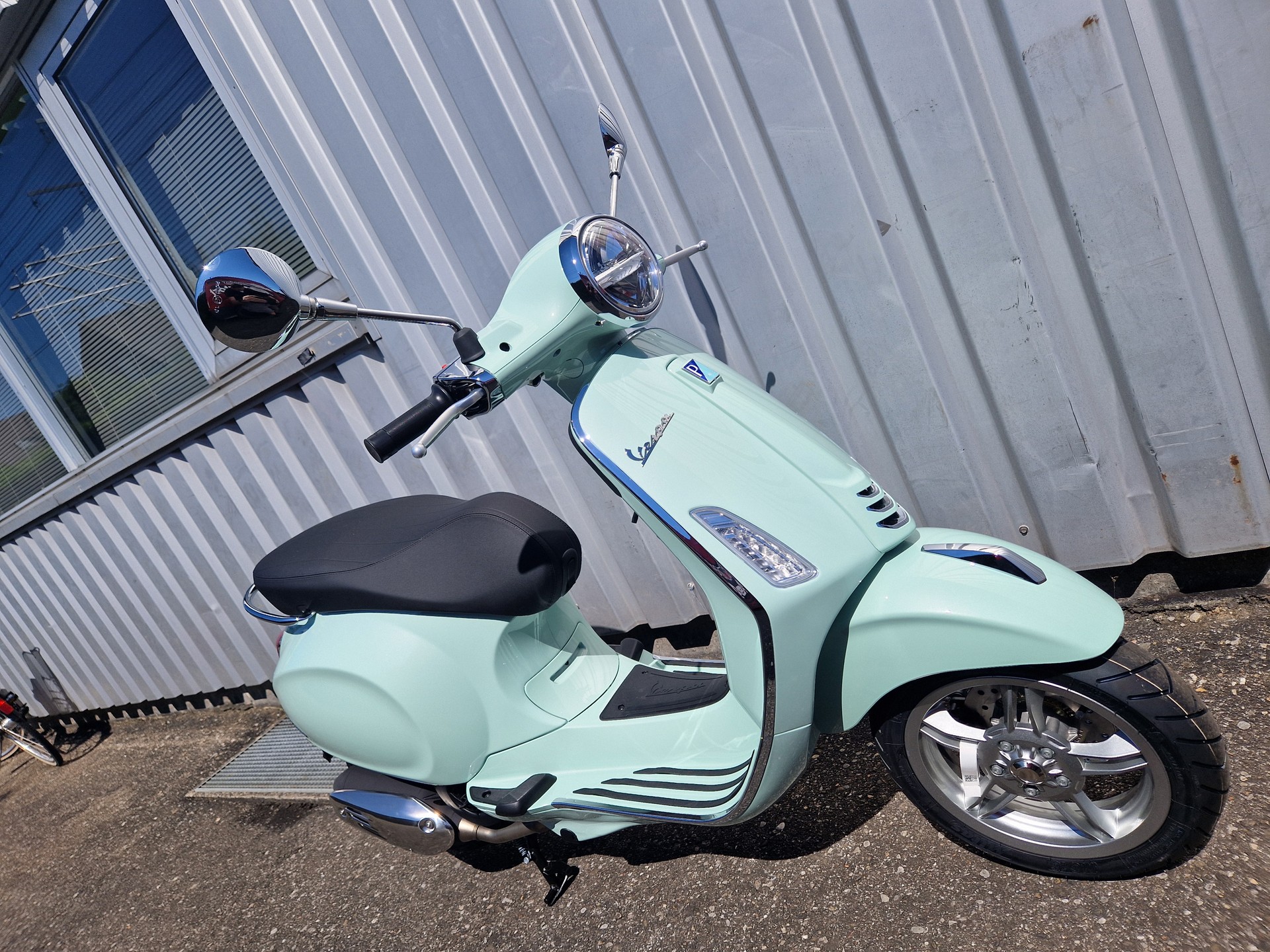 PIAGGIO Vespa 125 Primavera ABS 2024-image-2