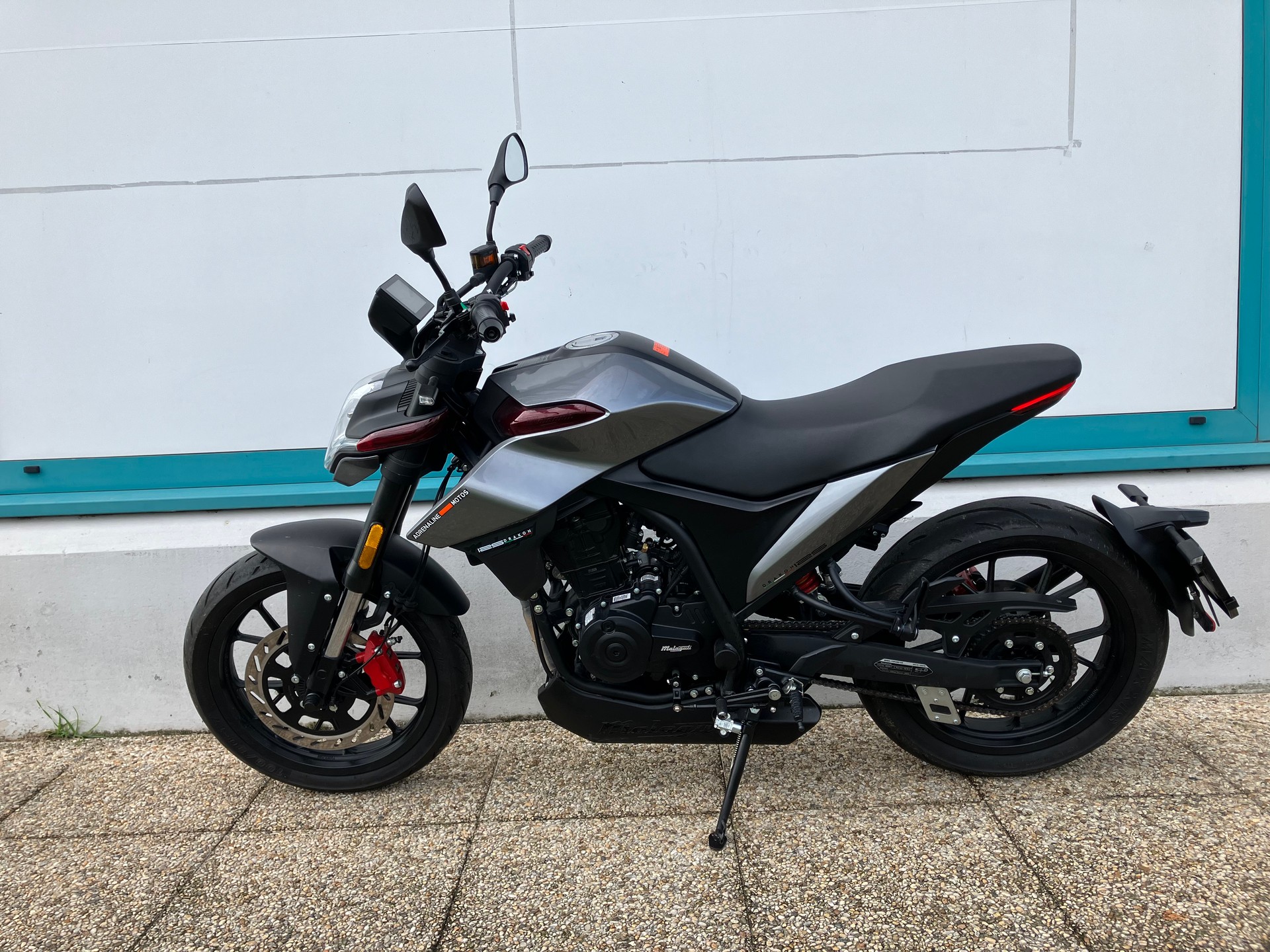 MALAGUTI Drakon 125 ABS-image-2