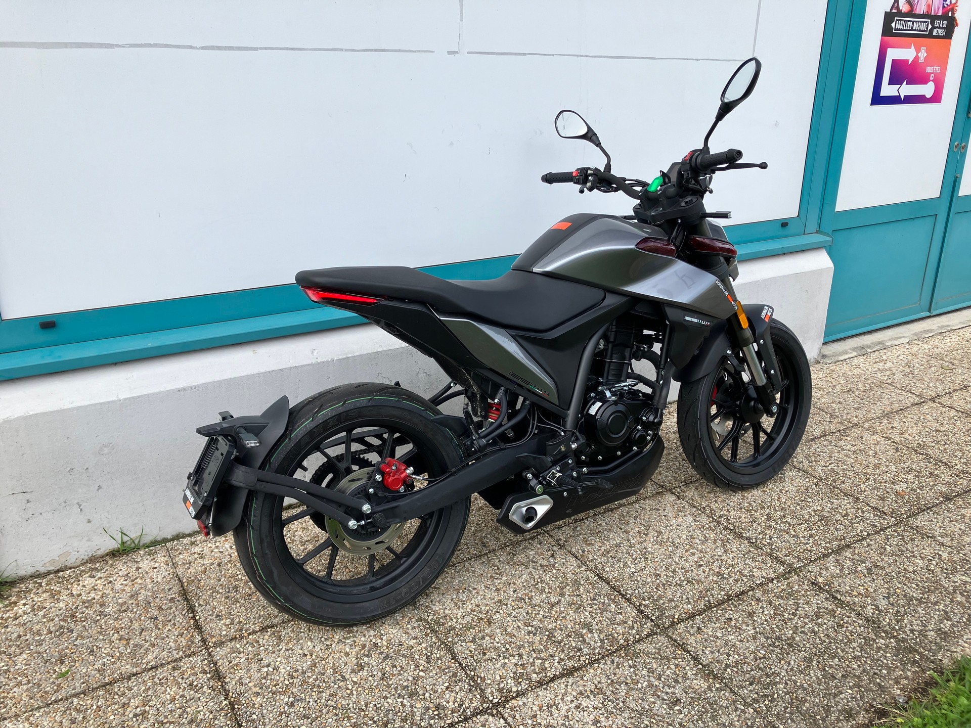 MALAGUTI Drakon 125 ABS-image-3