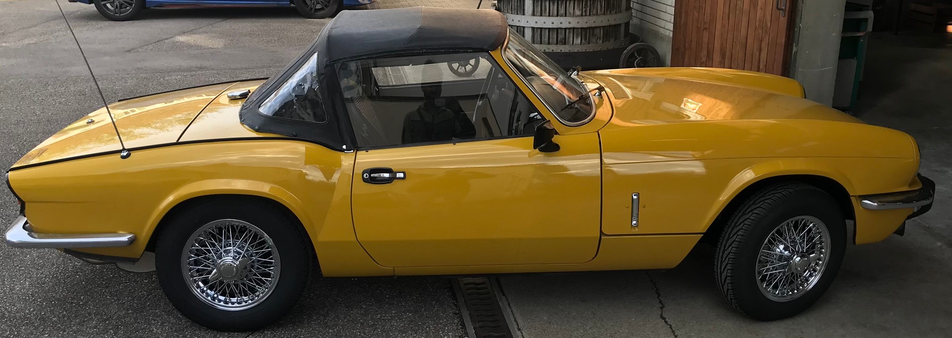 TRIUMPH 1500-image-3