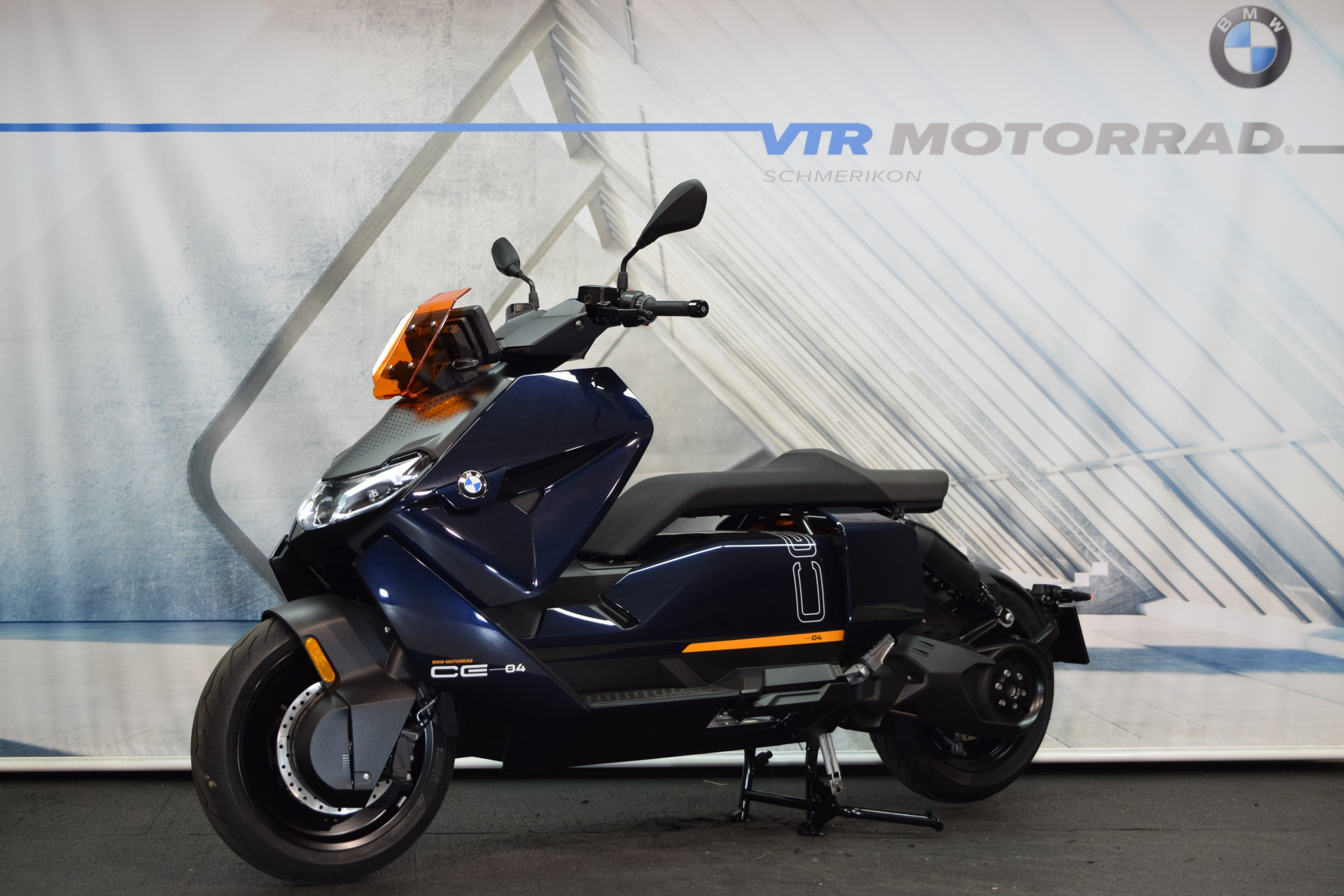 BMW CE 04 Avantgarde Quick Charger-image-5