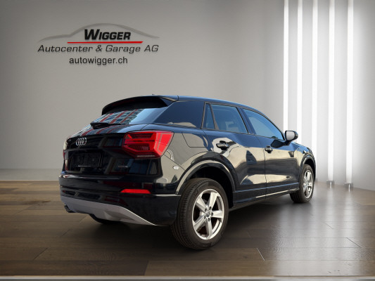 AUDI Q2 40 TFSI Sport quattro-image-4
