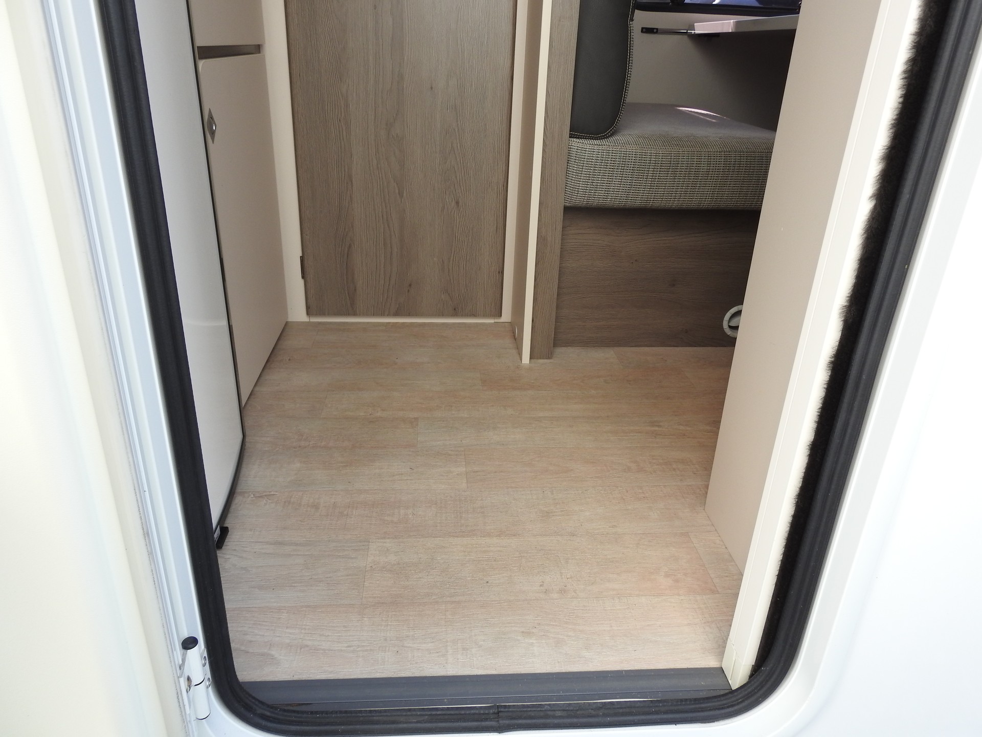 SILVER Evasion 430 CP-image-27