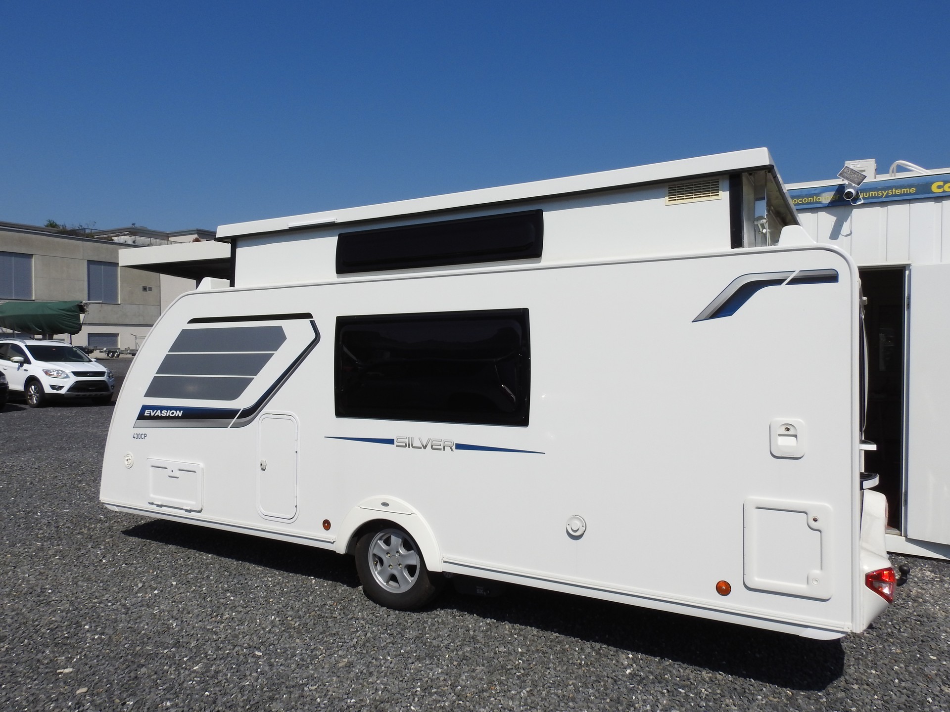 SILVER Evasion 430 CP-showroom-element-3
