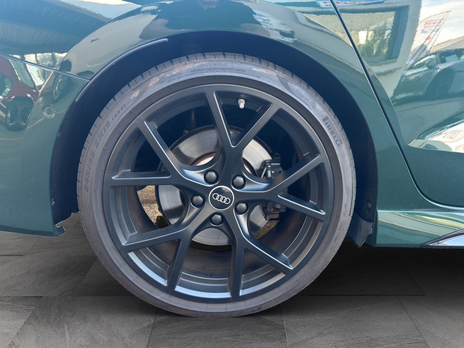 AUDI RS3 Limousine 2.5 TSI quattro S-tronic-image-15