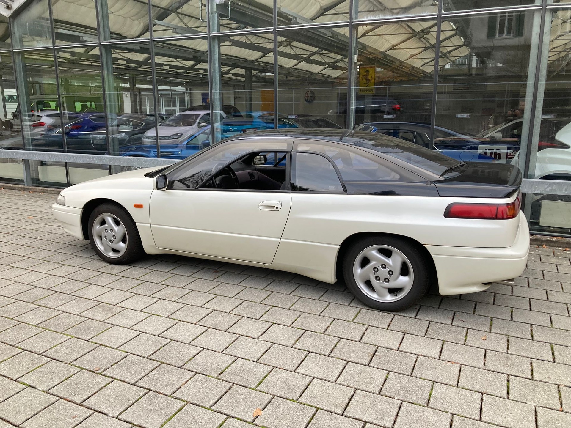 SUBARU SVX 3.3-showroom-element-2