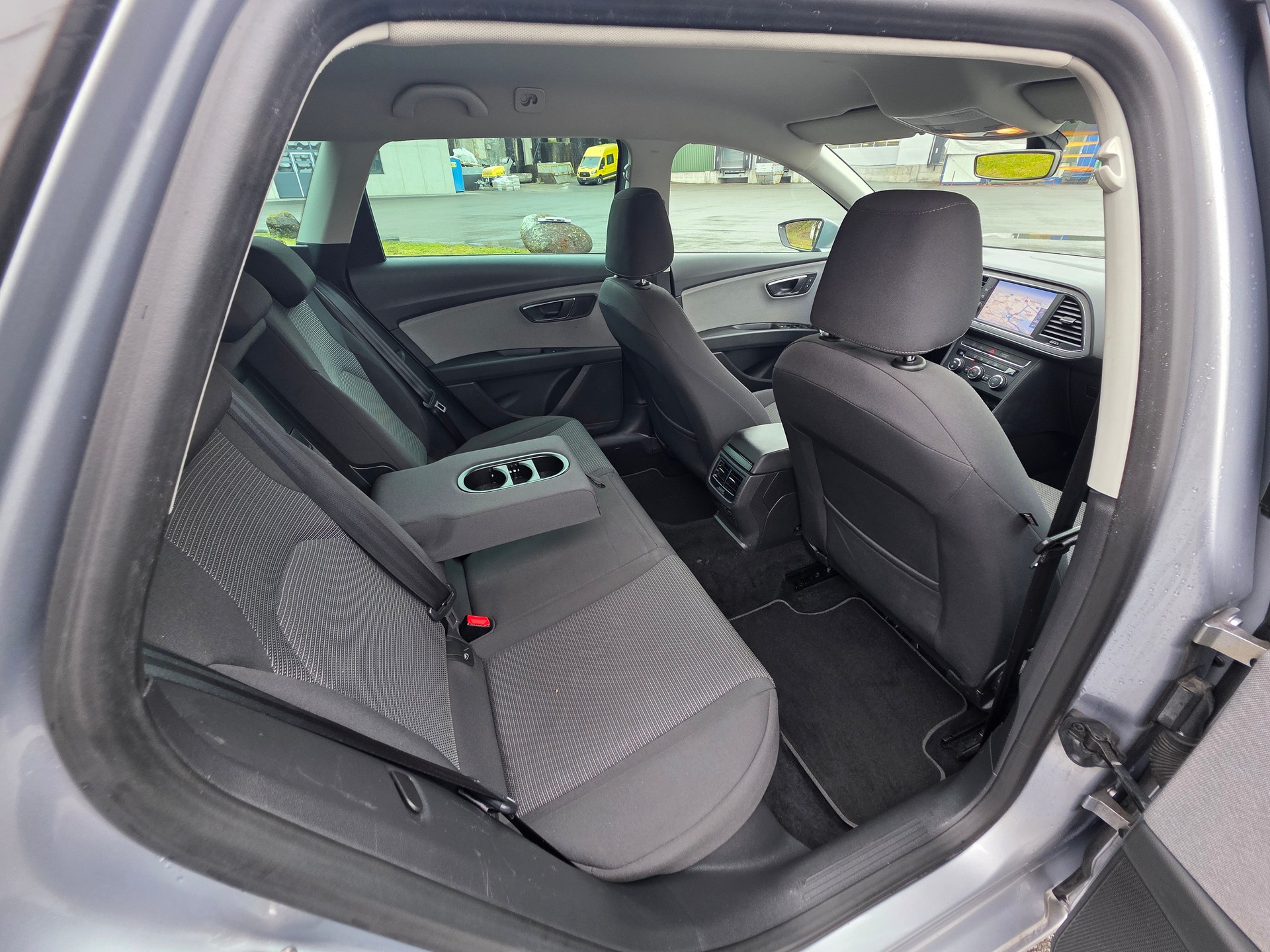 SEAT Leon ST 1.6 TDI CR Style DSG-image-22