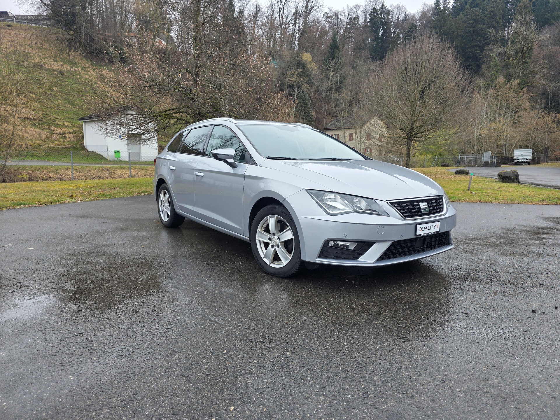 SEAT Leon ST 1.6 TDI CR Style DSG-image-4