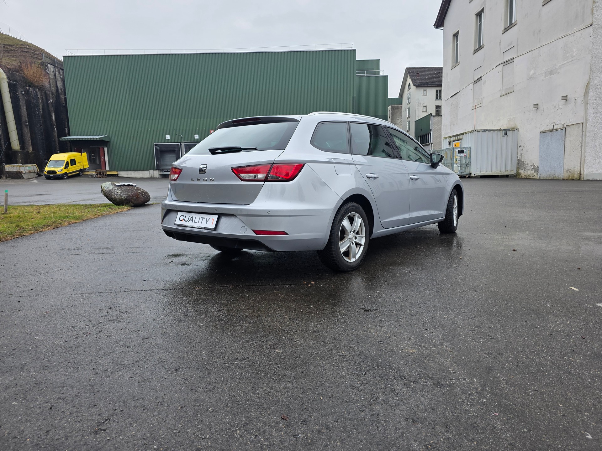 SEAT Leon ST 1.6 TDI CR Style DSG-image-14