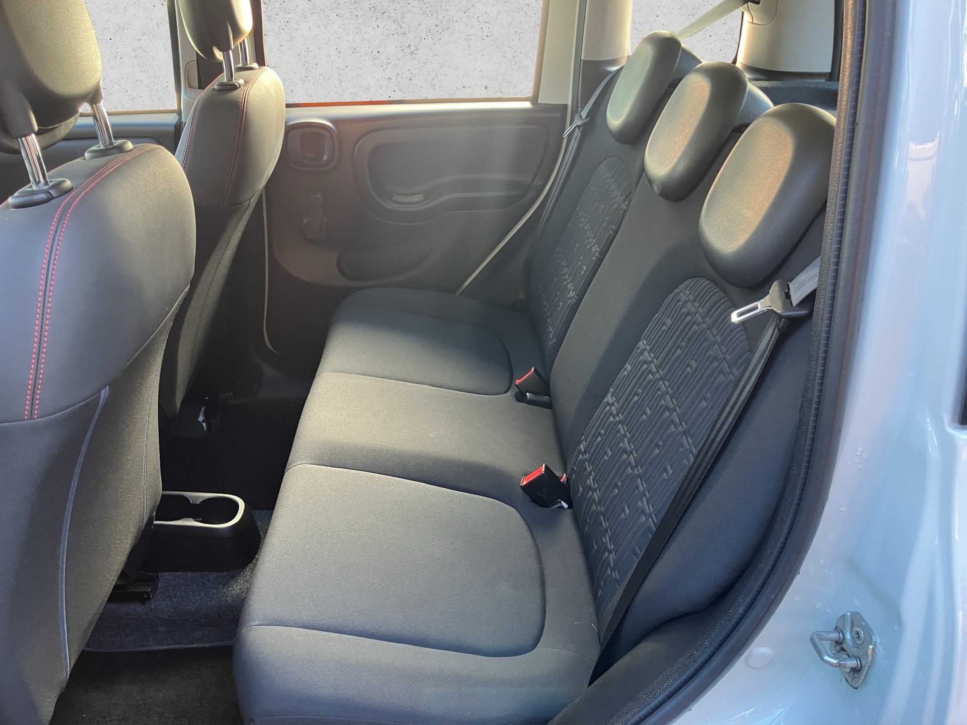 FIAT Panda 1.0 Hybrid Red-image-10