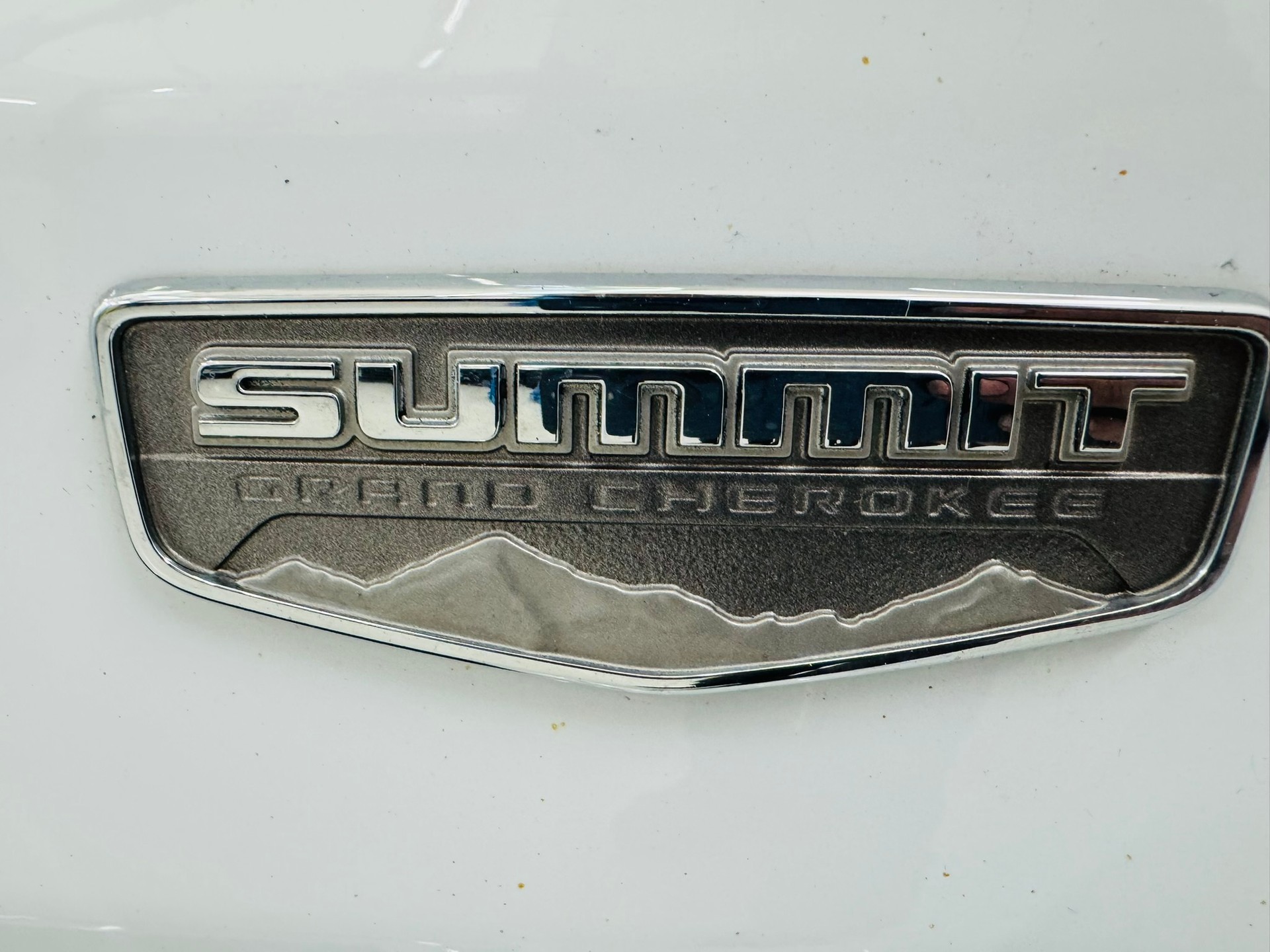 JEEP Grand Cherokee 3.0 CRD Summit Automatic-image-19