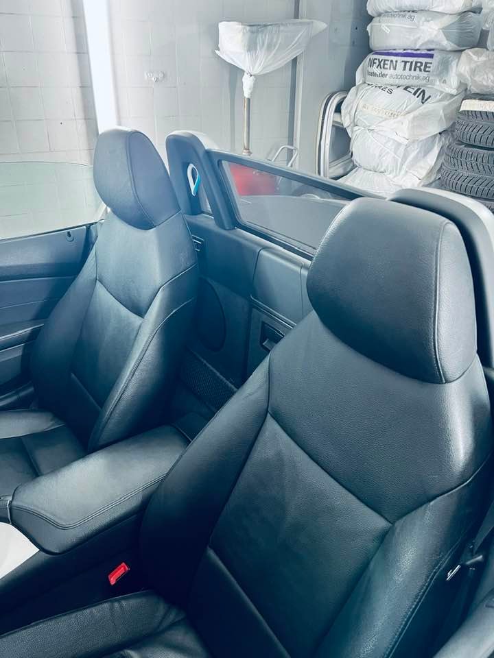 BMW Z4 sDrive20i Steptronic-image-4