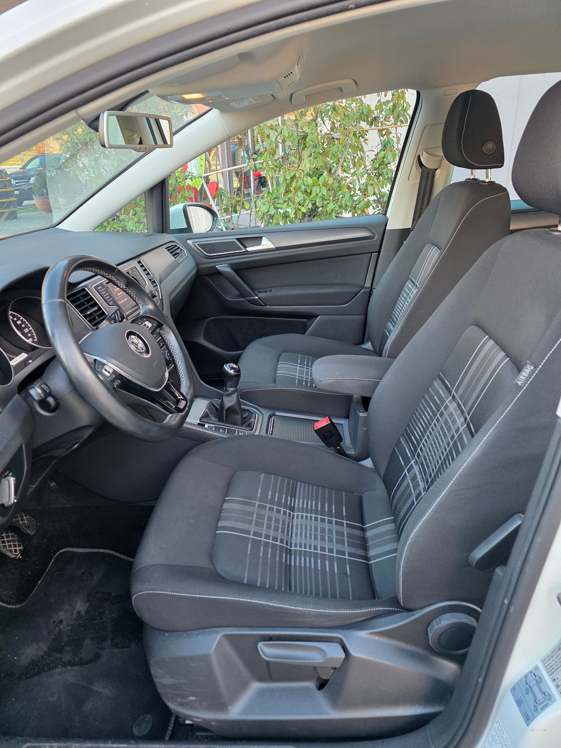 VW Golf Sportsvan 2.0 TDI Comfortline-image-10
