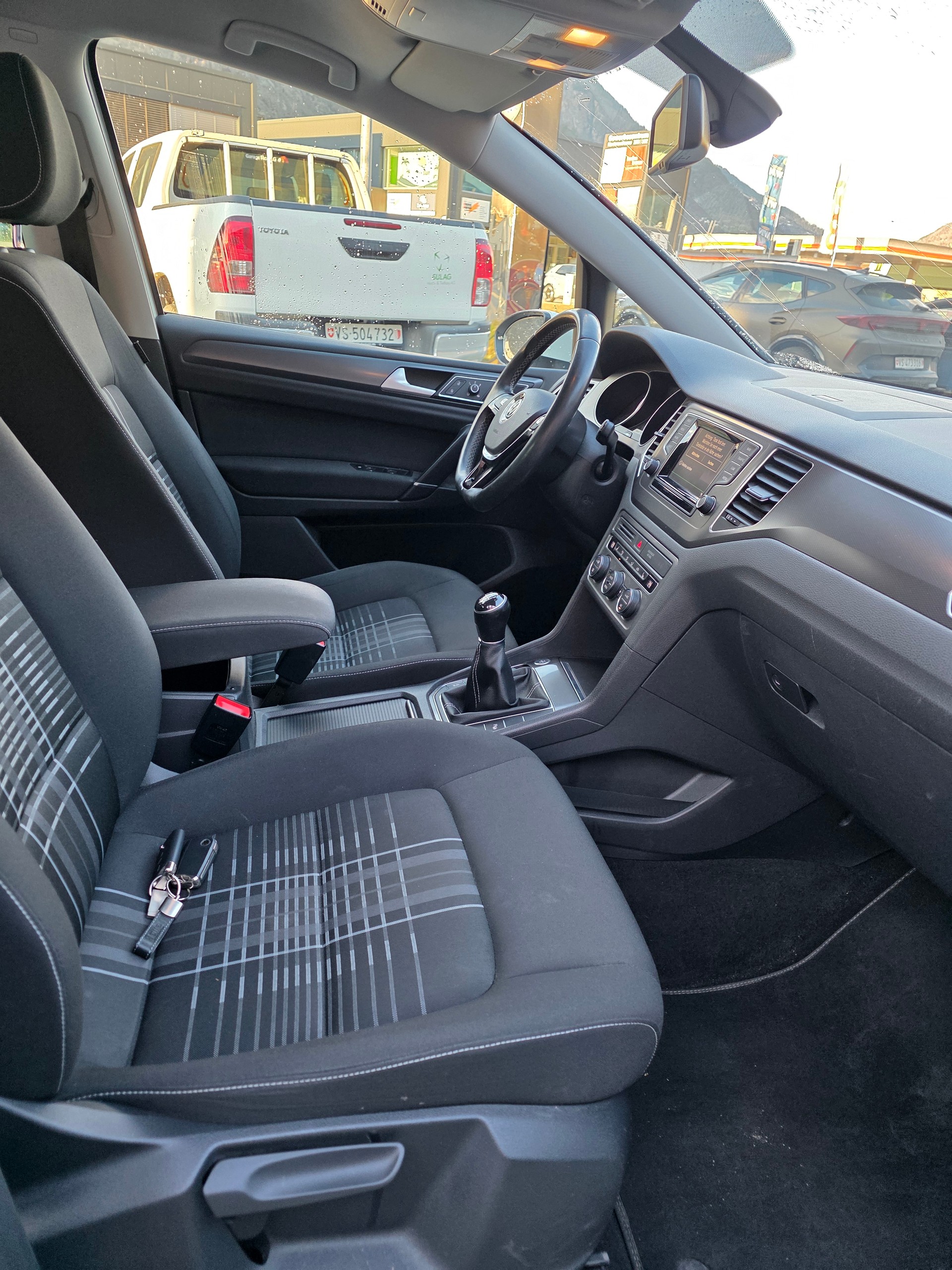 VW Golf Sportsvan 2.0 TDI Comfortline-image-12