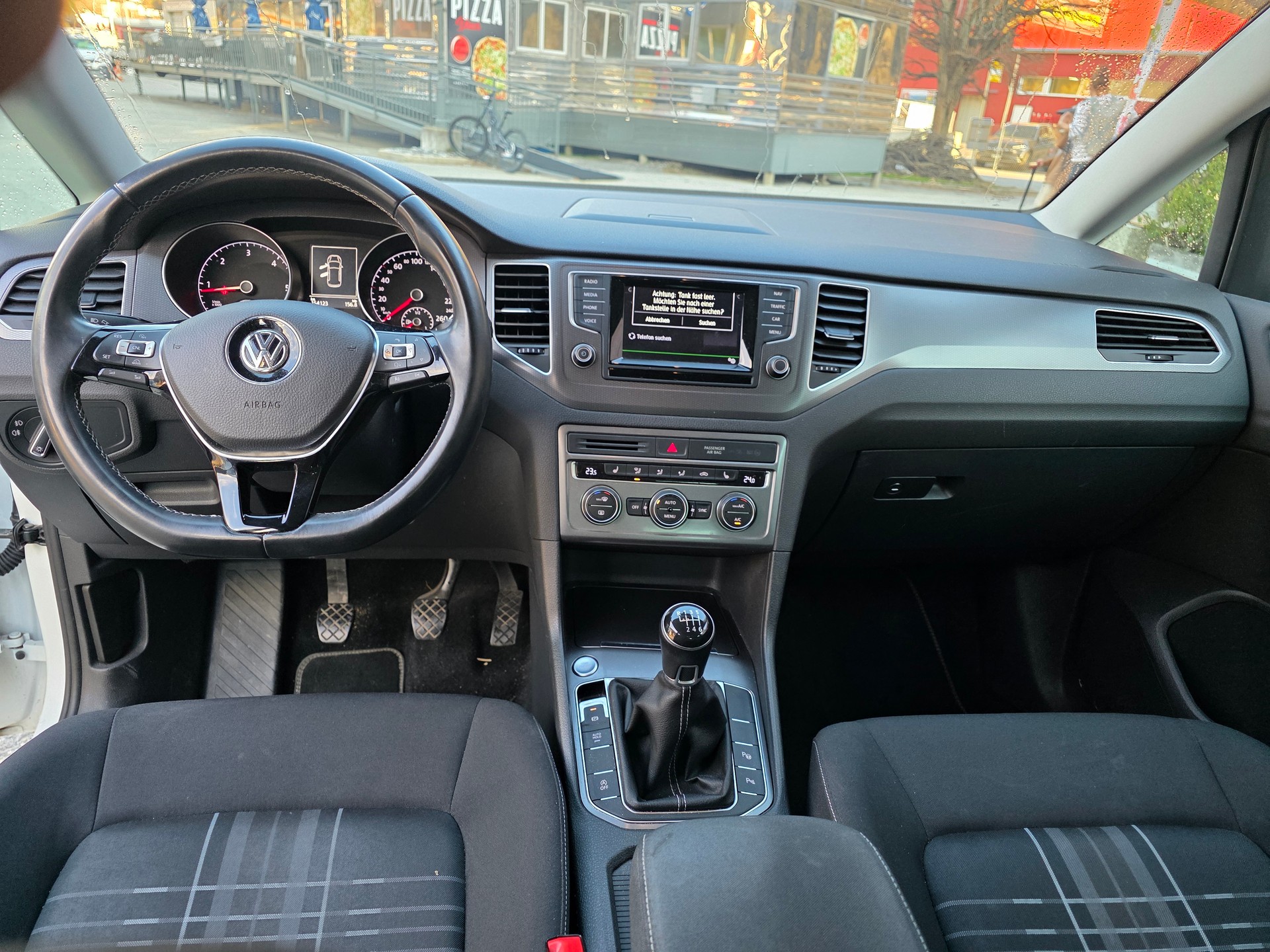 VW Golf Sportsvan 2.0 TDI Comfortline-image-11