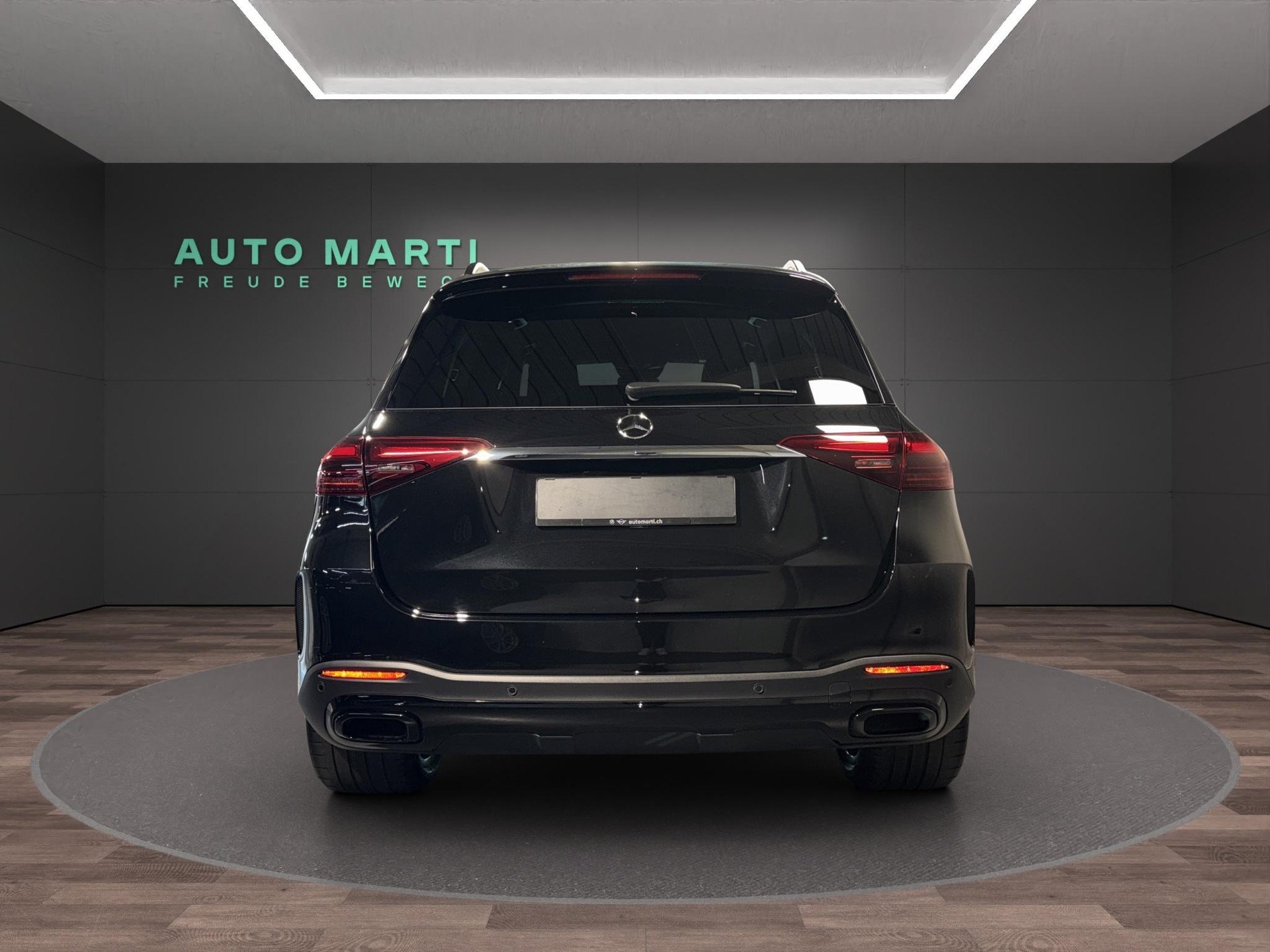MERCEDES-BENZ GLE 450 4matic-showroom-element-2