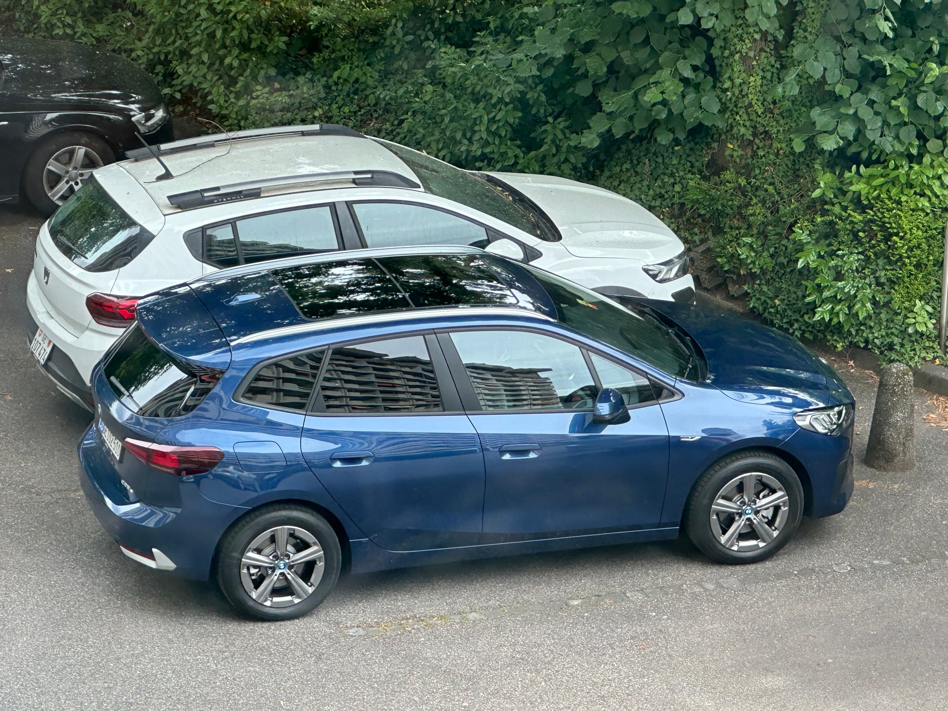BMW 225e xDrive Active Tourer-image-17