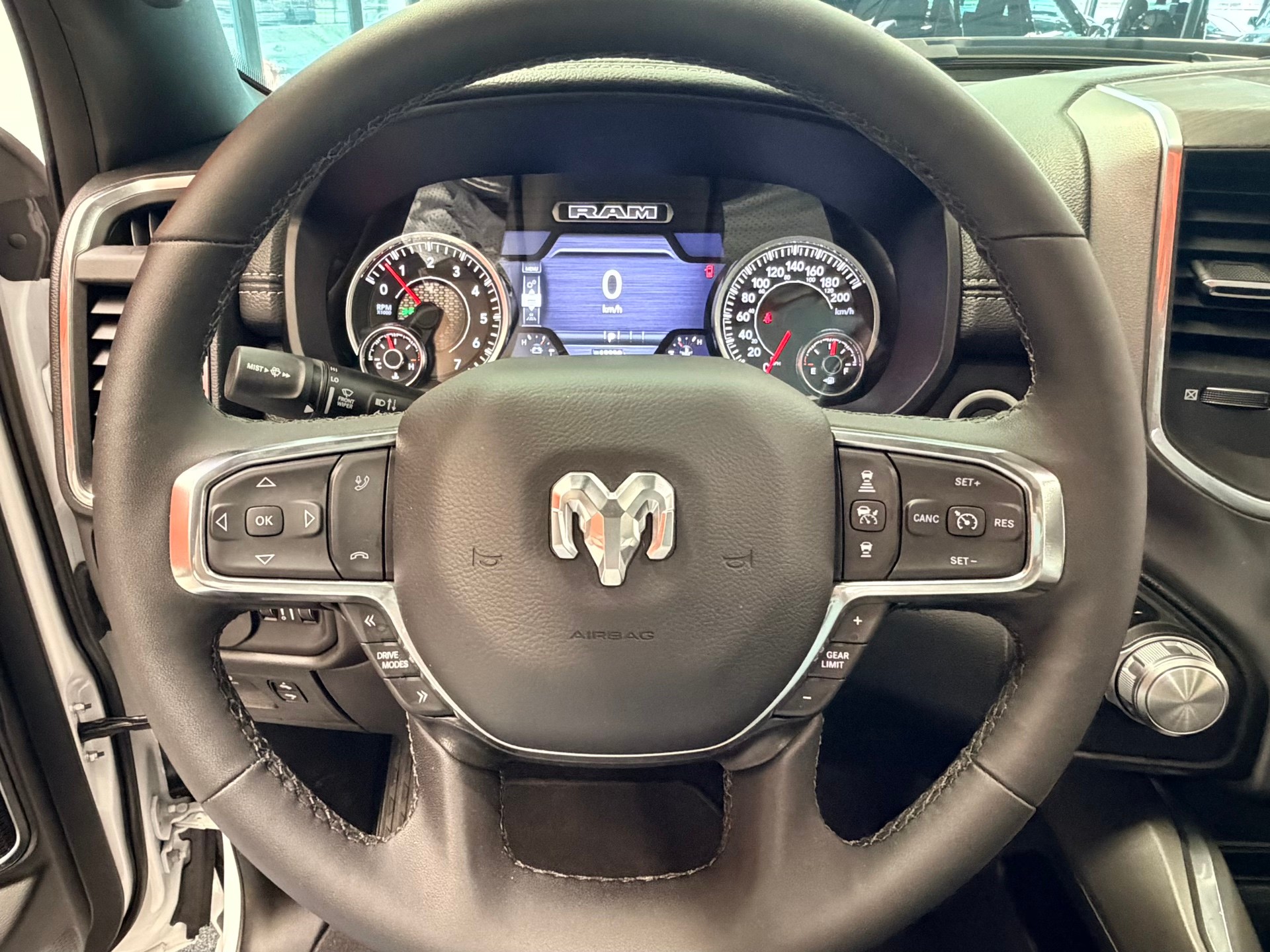 DODGE Laramie 3.0 Twin Turbo 4x4 420PS + LPG-image-24