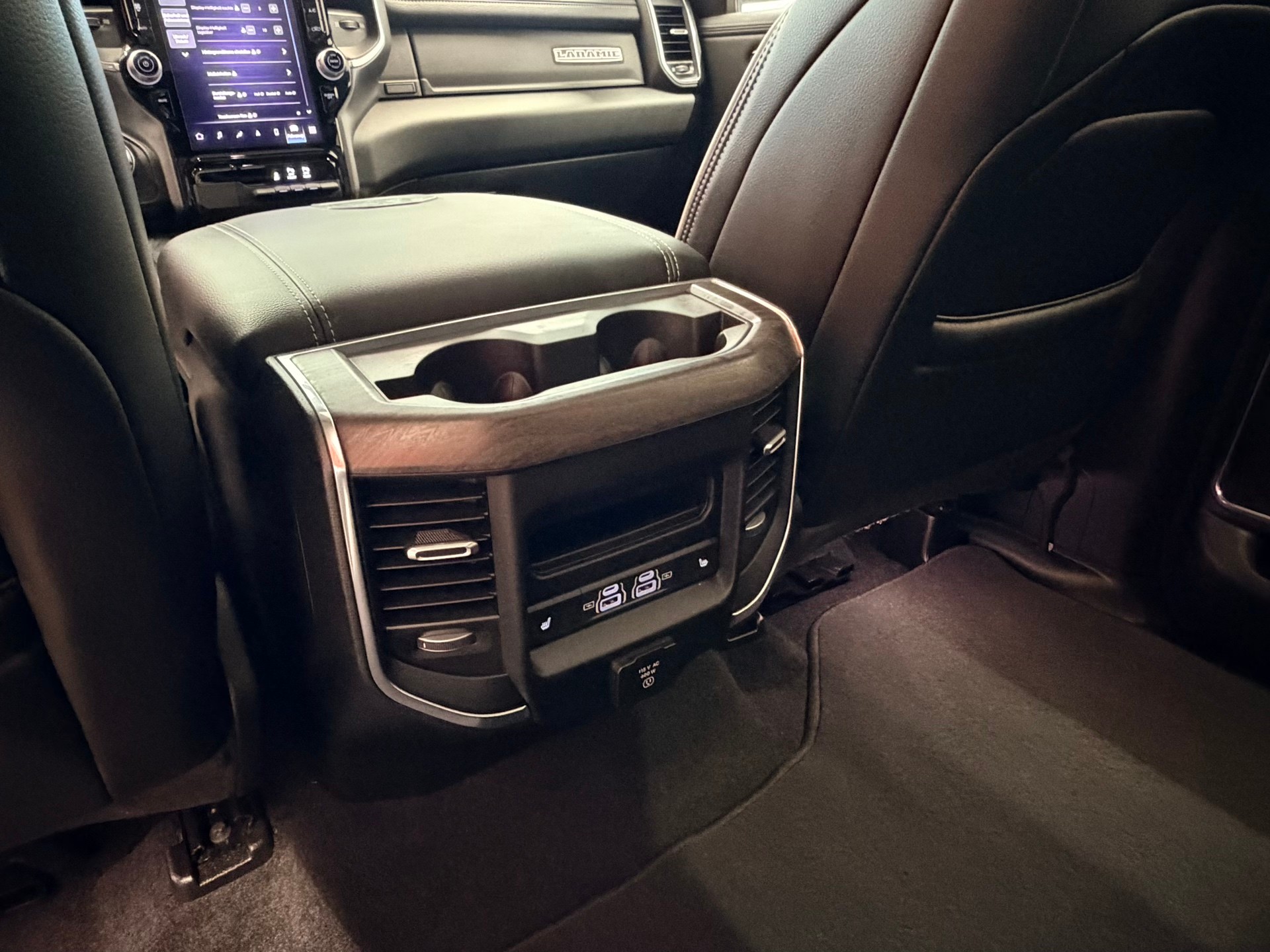 DODGE Laramie 3.0 Twin Turbo 4x4 420PS + LPG-image-17