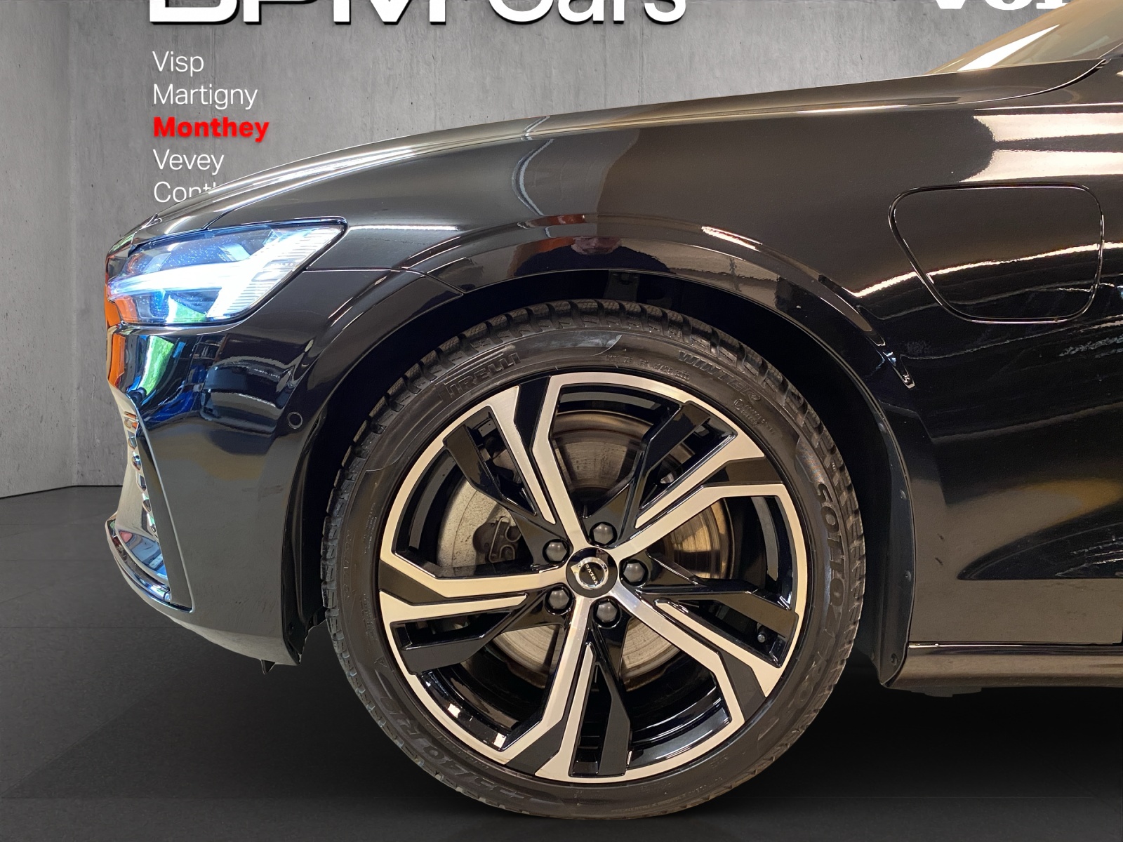 VOLVO V60 T6 eAWD Plug in Hybrid Plus Dark Geartronic-image-7