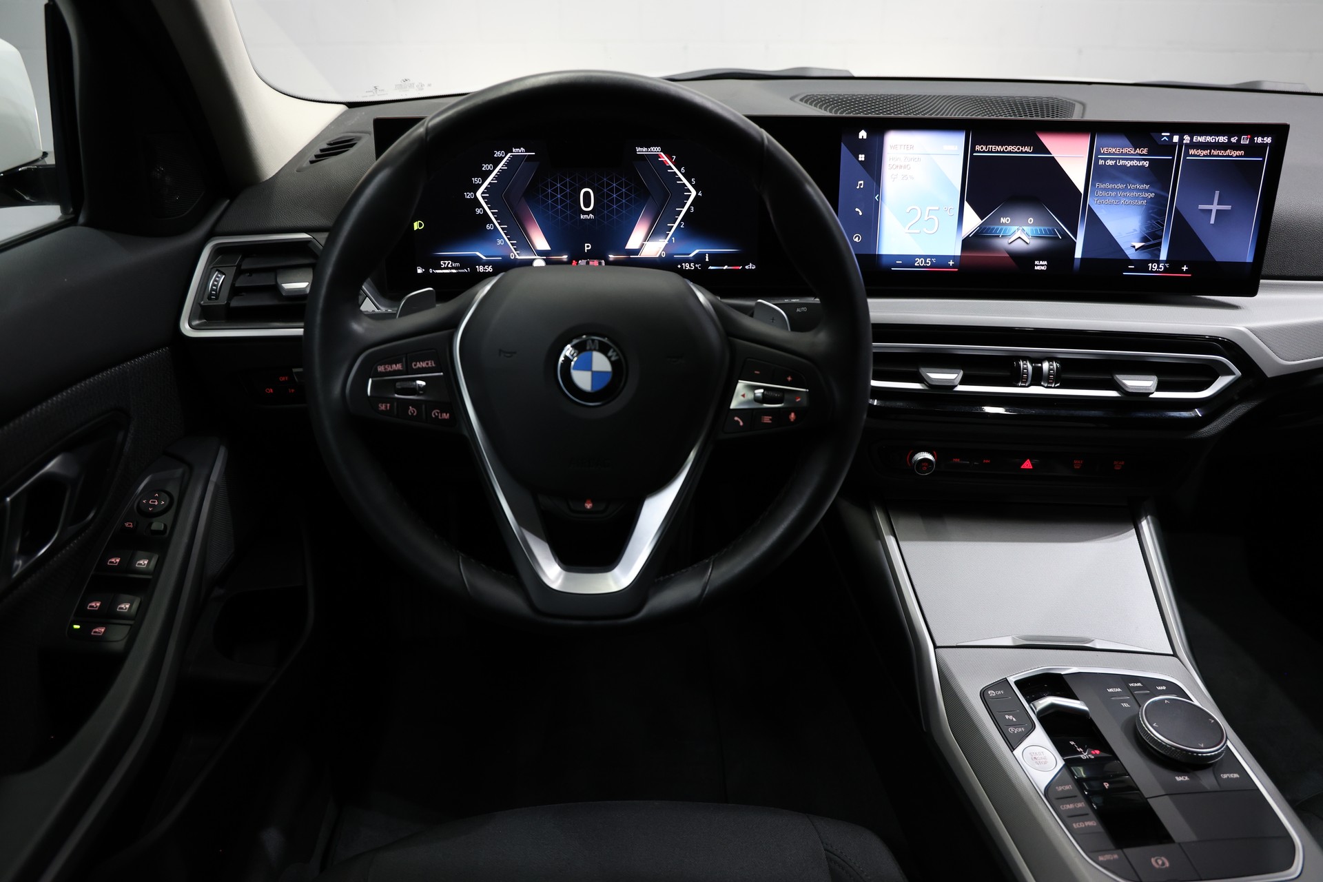 BMW 320i xDrive Steptronic G20 LCi Facelift-image-20