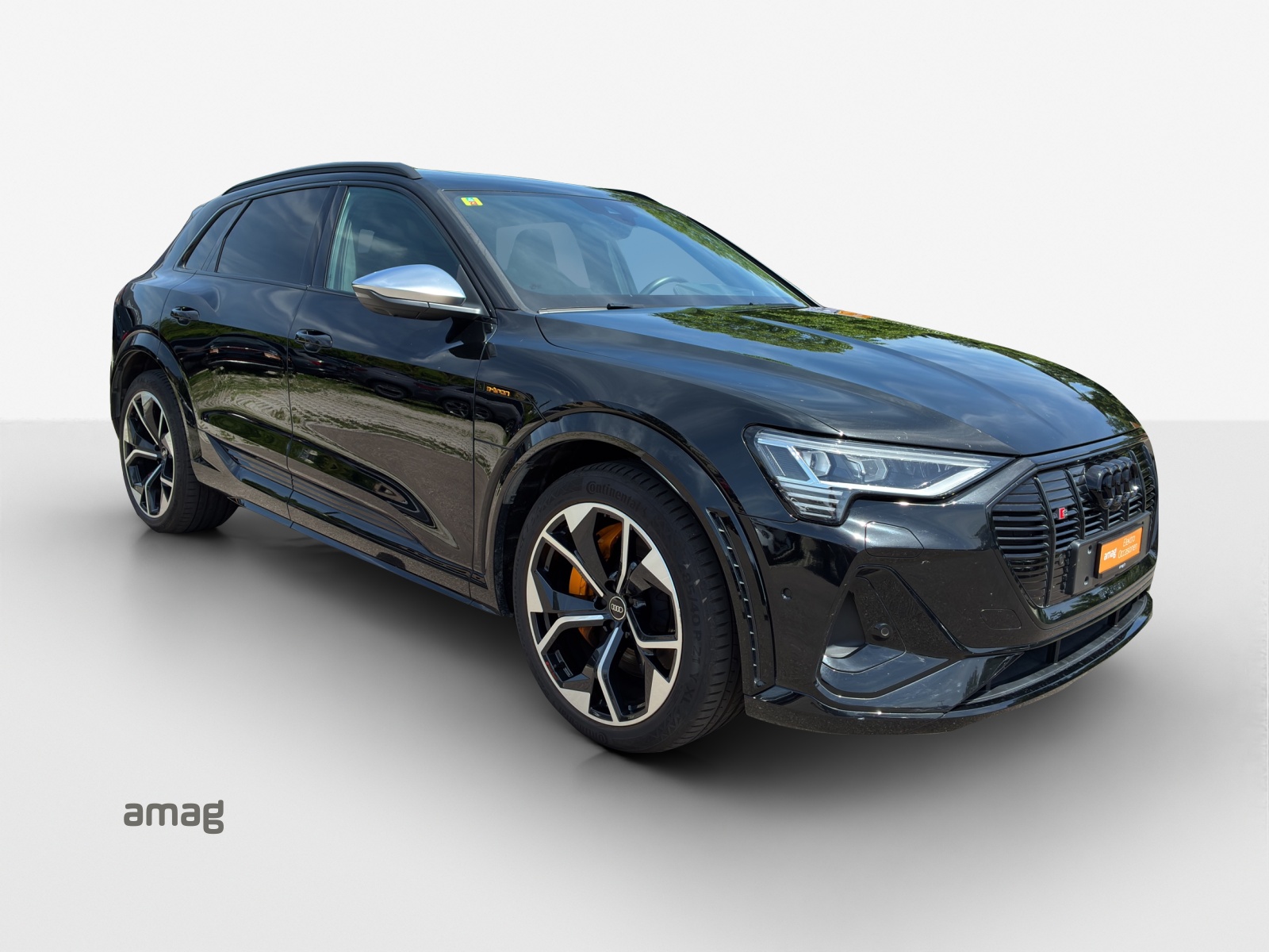 AUDI e-tron S quattro-image-5