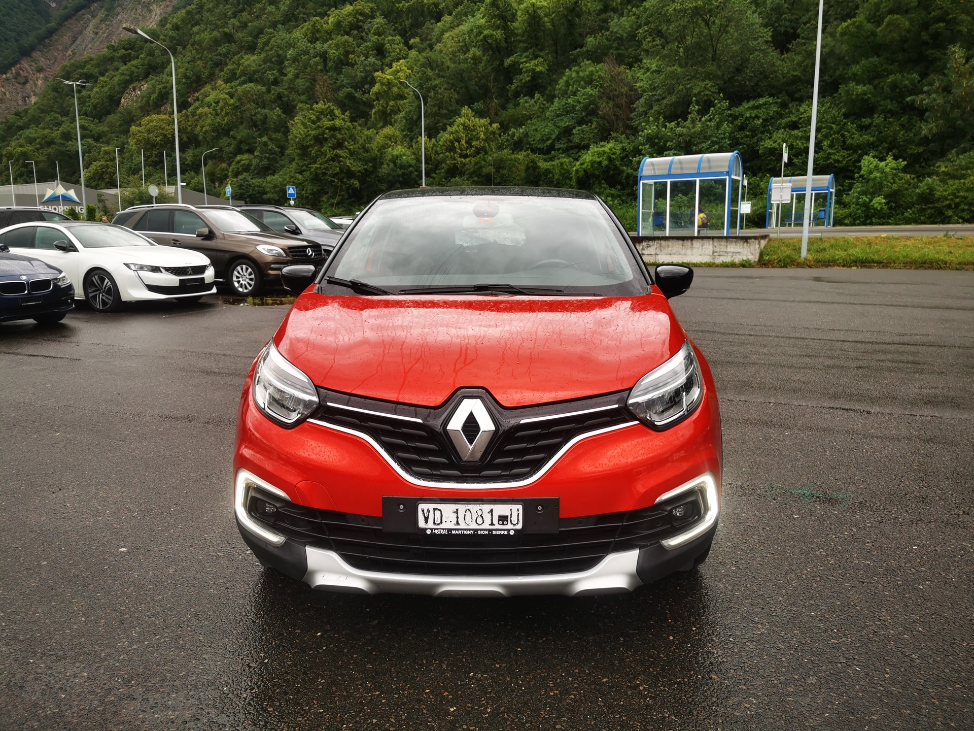 RENAULT Captur 1.2 T 16V Intens-image-6