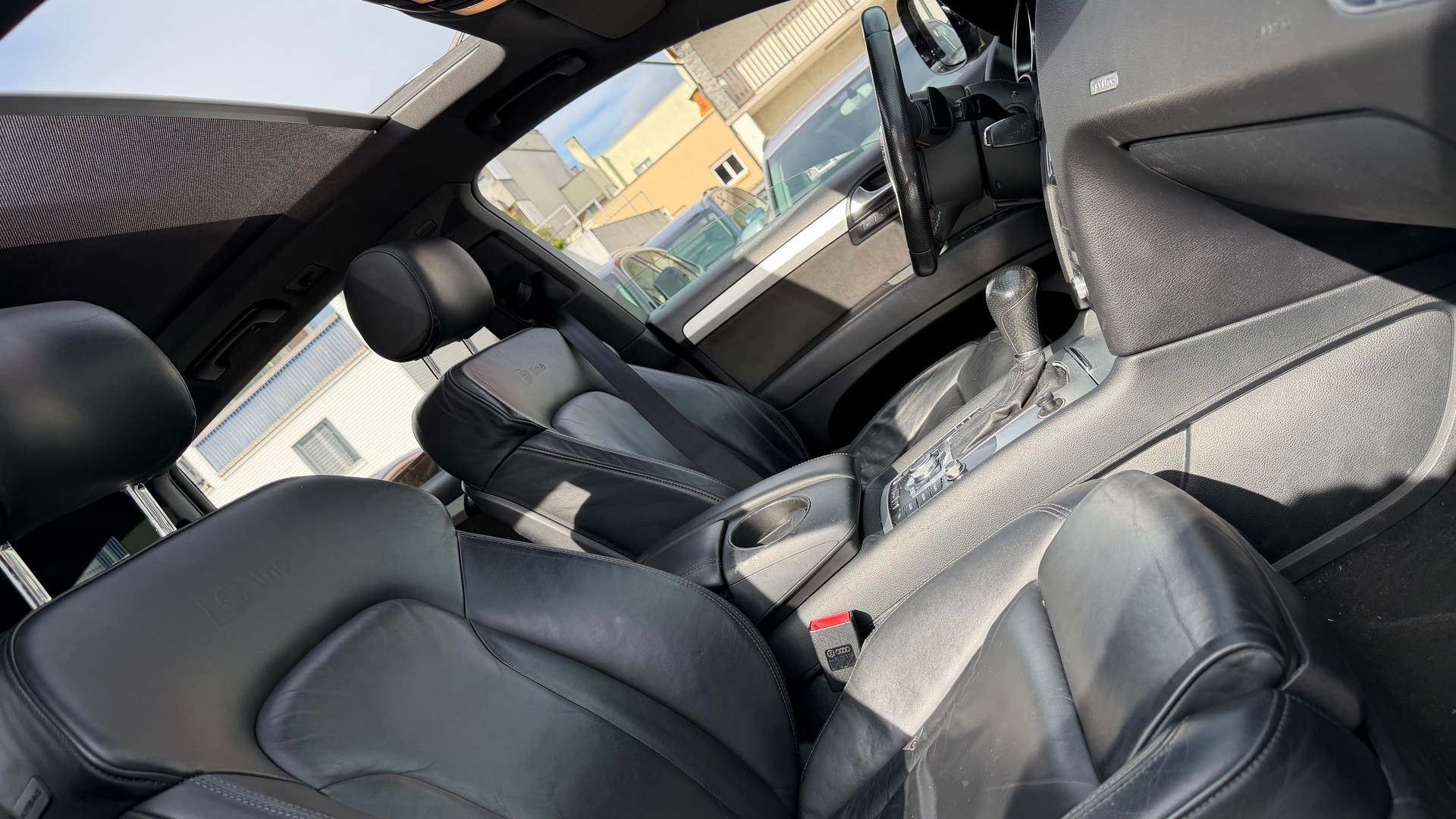 AUDI Q7 3.0 TDI quattro tiptronic-image-5