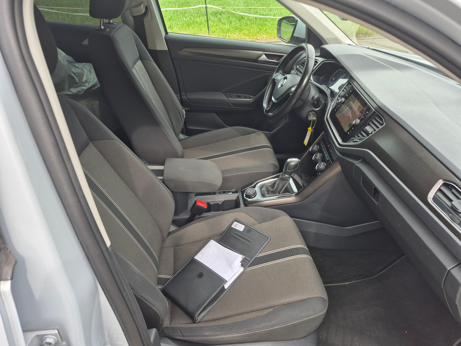 VW T-Roc 2.0 TDI SCR Advance DSG 4Motion-image-8