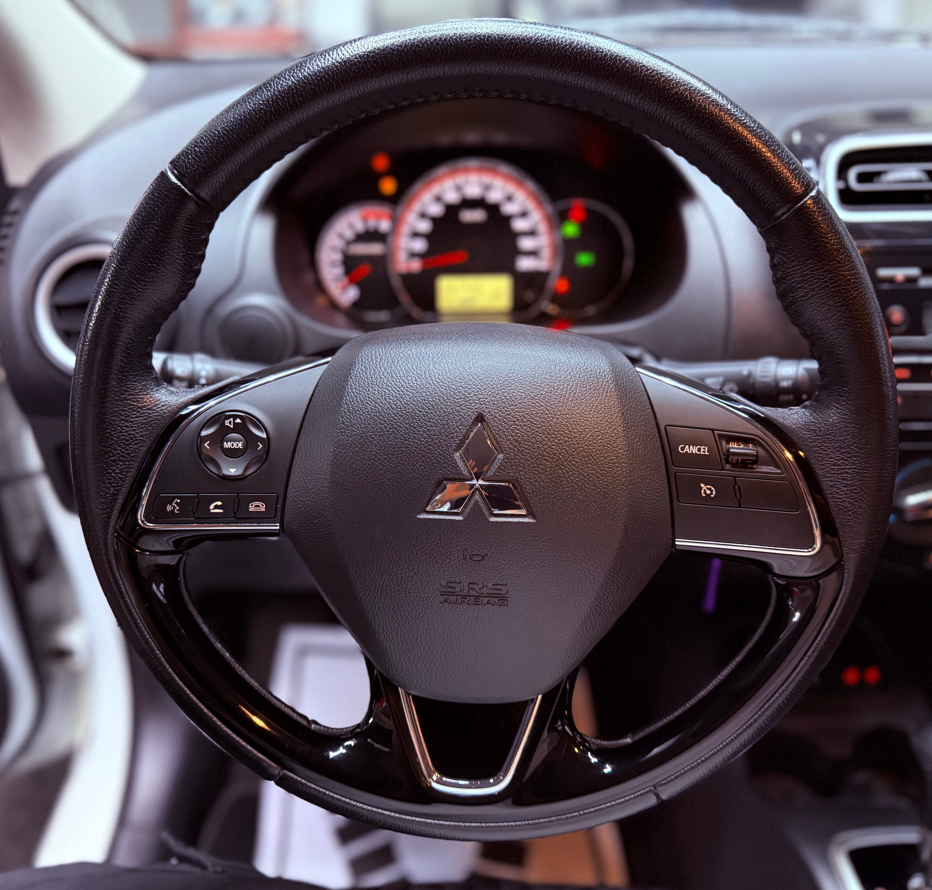 MITSUBISHI Space Star 1.2 CVT Pure-image-12