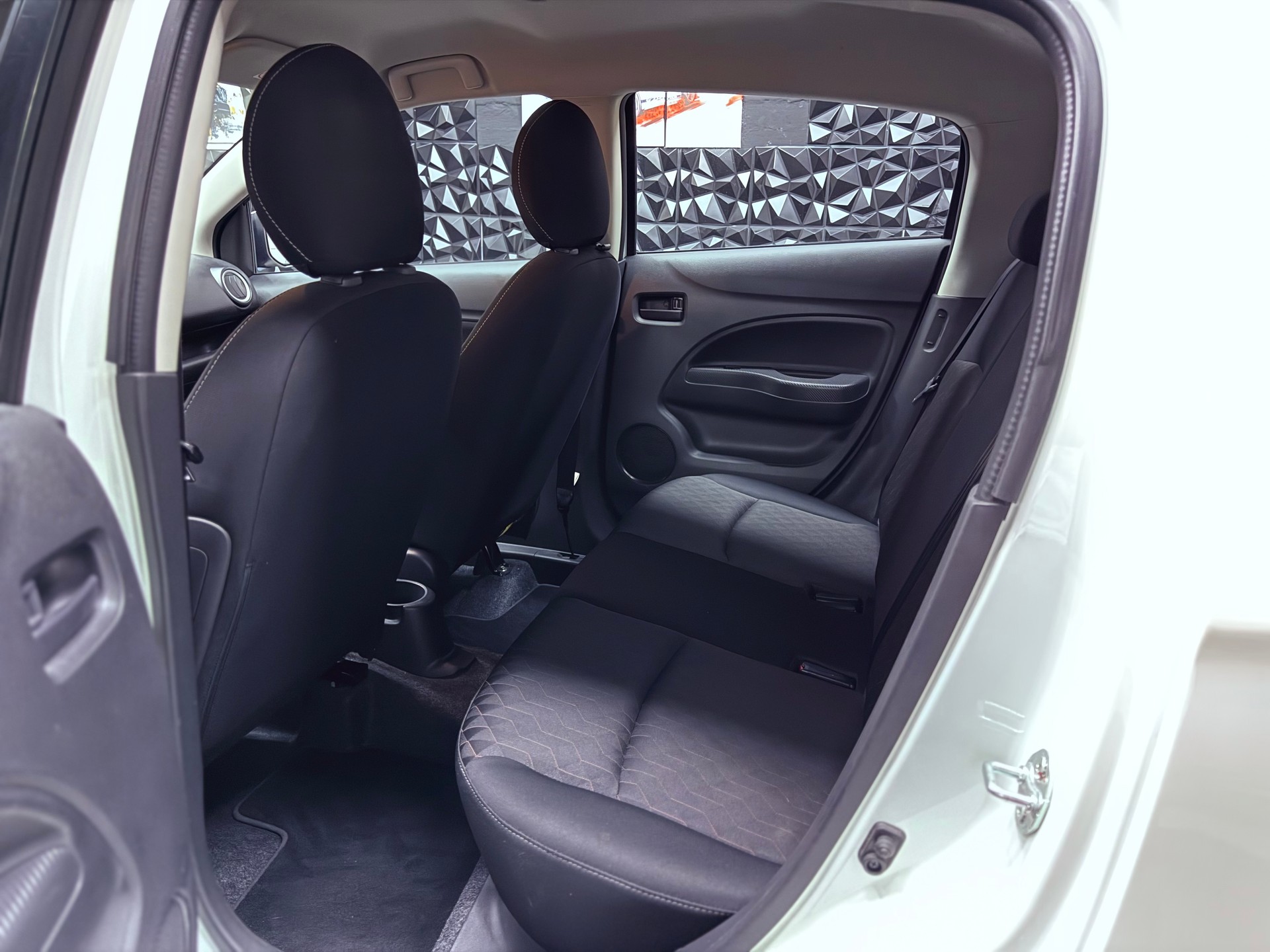 MITSUBISHI Space Star 1.2 CVT Pure-image-18