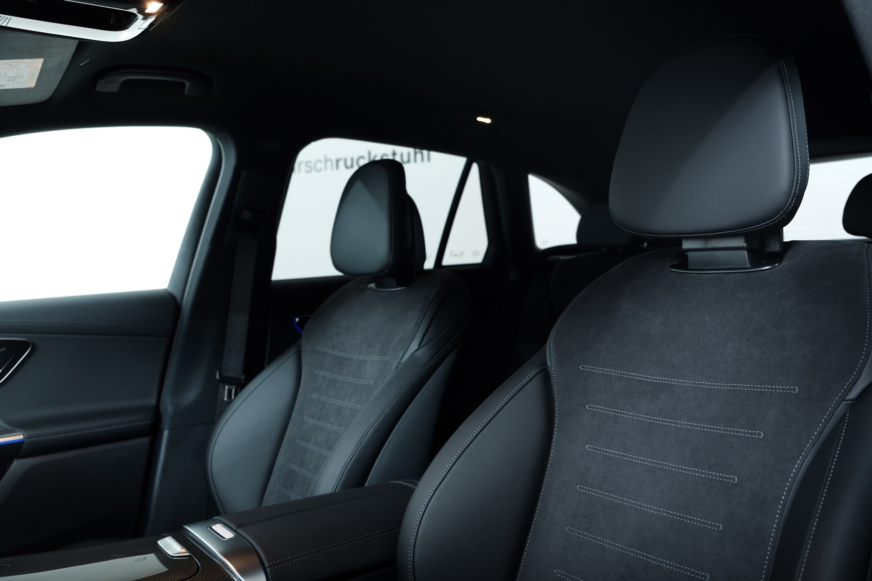 MERCEDES-BENZ GLC 200 4Matic 9G-Tronic-image-10