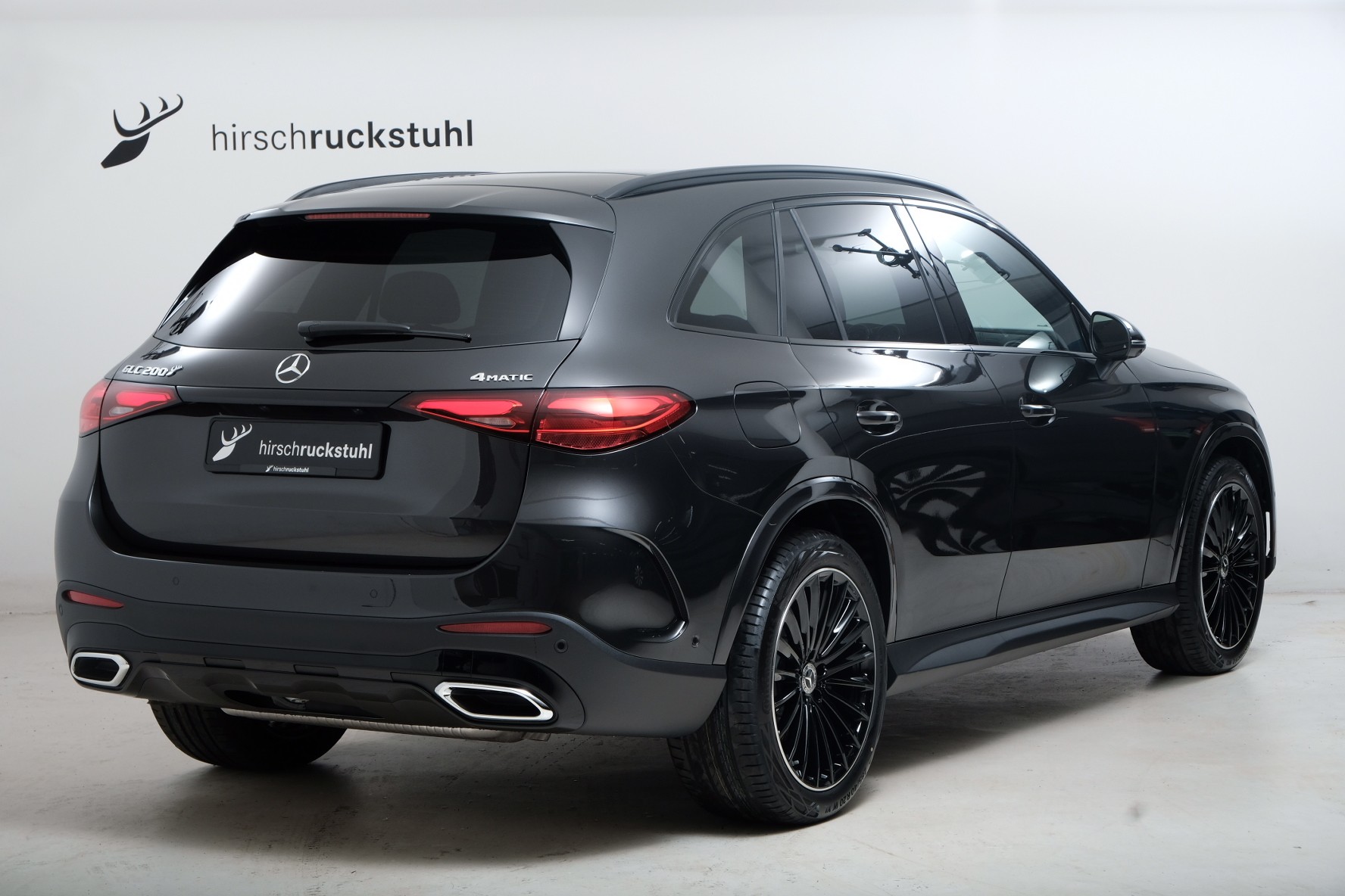 MERCEDES-BENZ GLC 200 4Matic 9G-Tronic-showroom-element-3