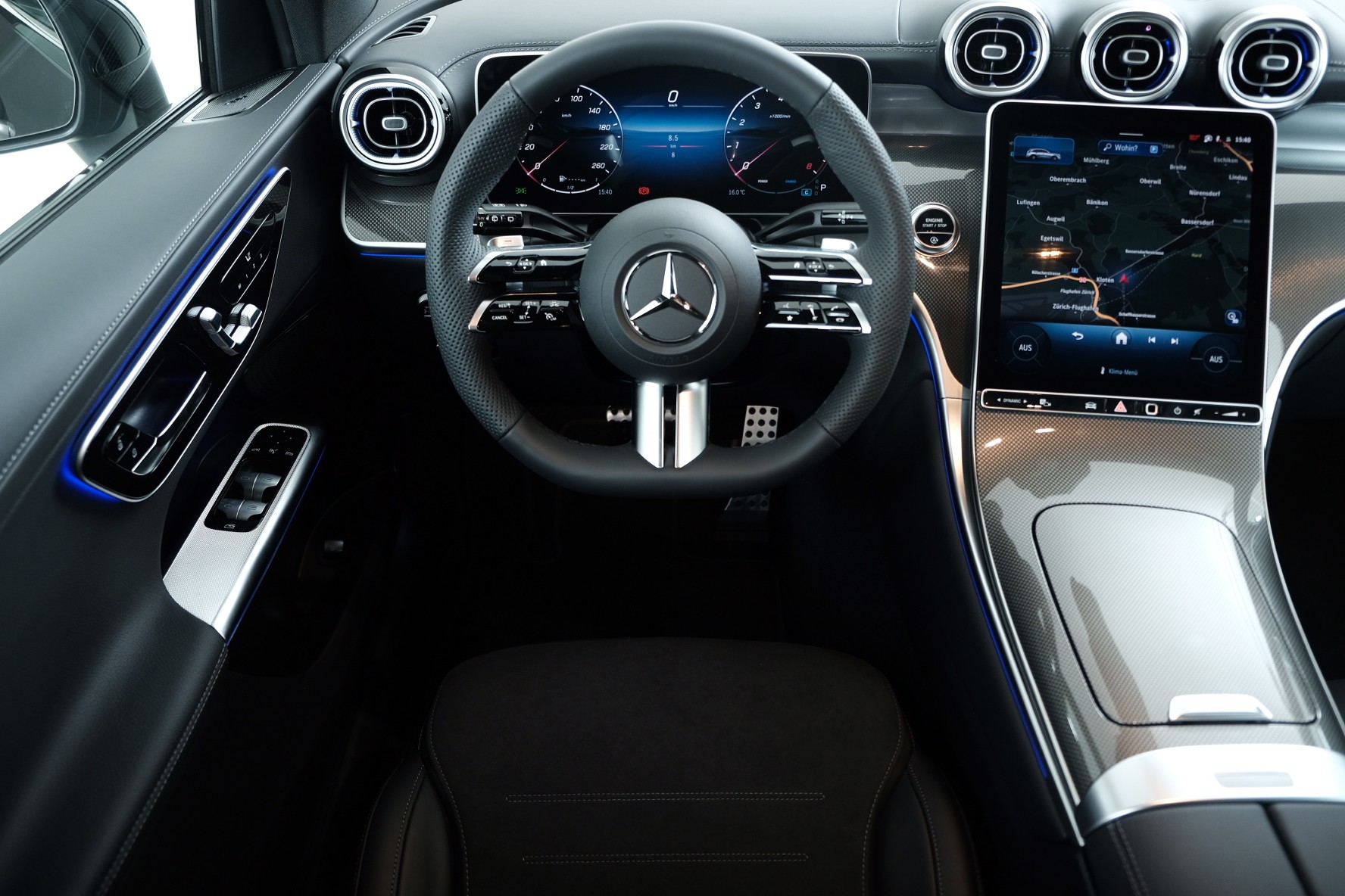 MERCEDES-BENZ GLC 200 4Matic 9G-Tronic-image-6