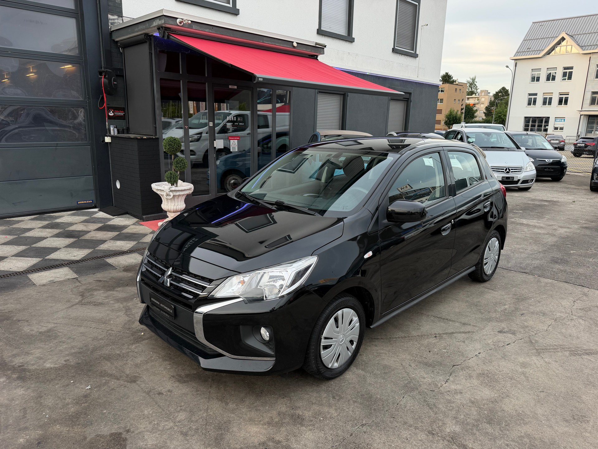 MITSUBISHI Space Star 1.0 Pure-showroom-element-1