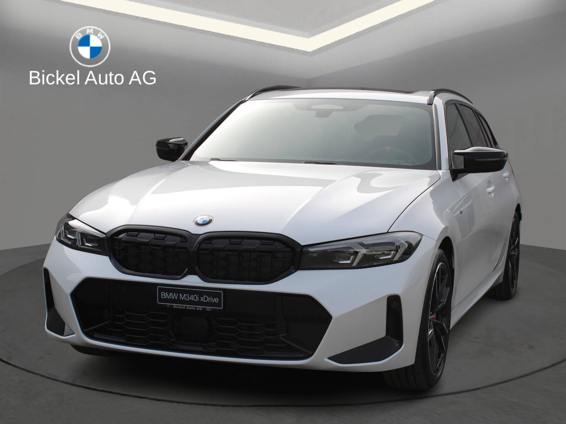 BMW M340i xDr 48V T MSportPro-showroom-element-1