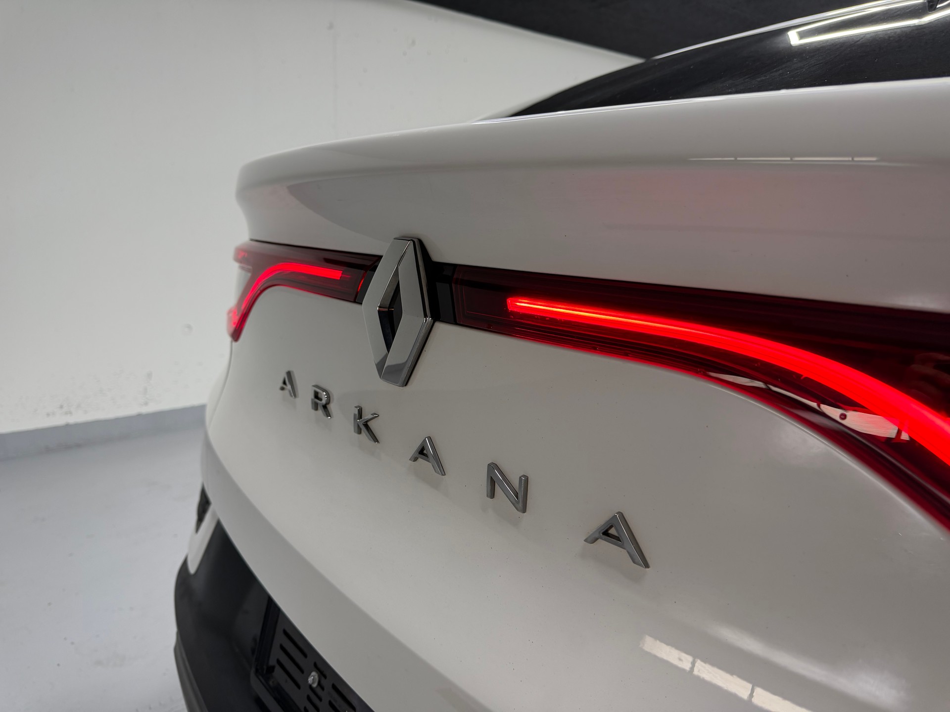 RENAULT Arkana 1.6 E-Tech Intens-image-27